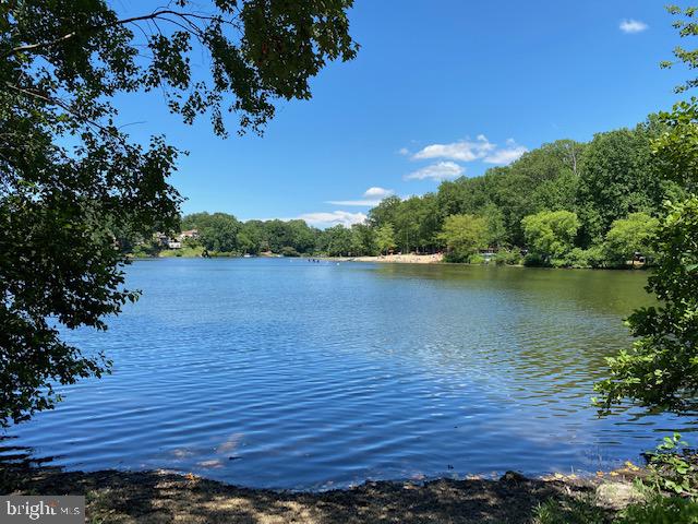 MONTCLAIR/SOUTHL - Residential