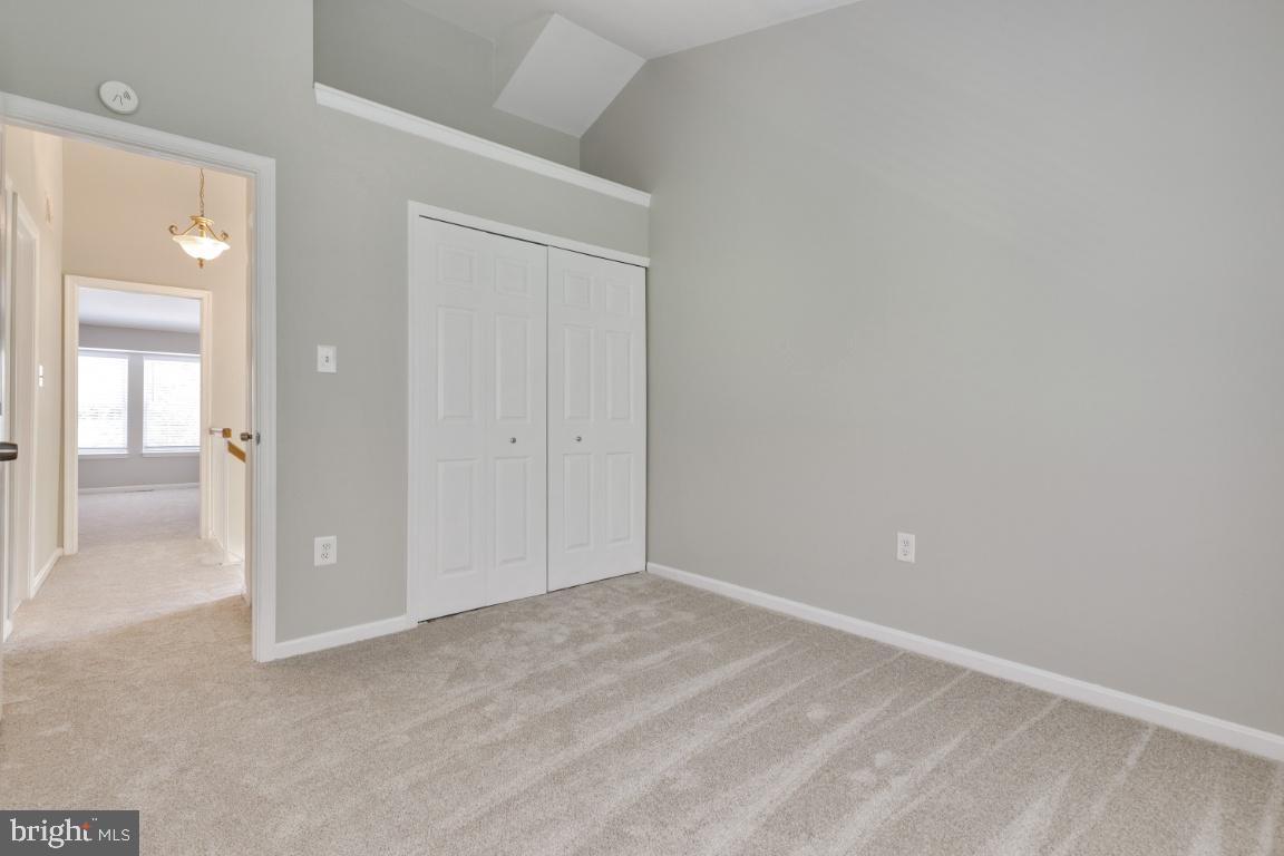 MONTCLAIR/SOUTHL - Residential