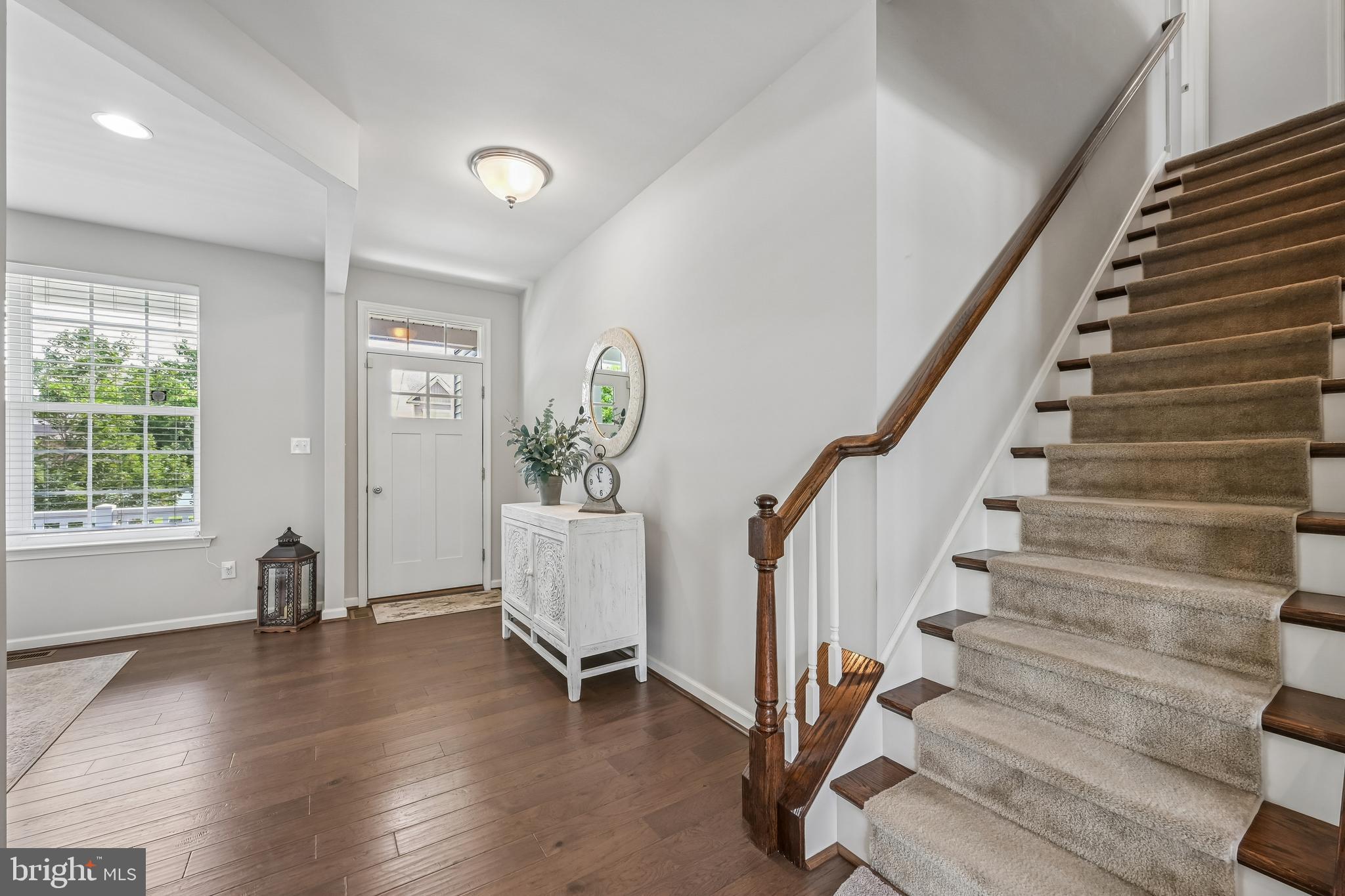 1008 SHIRA COURT