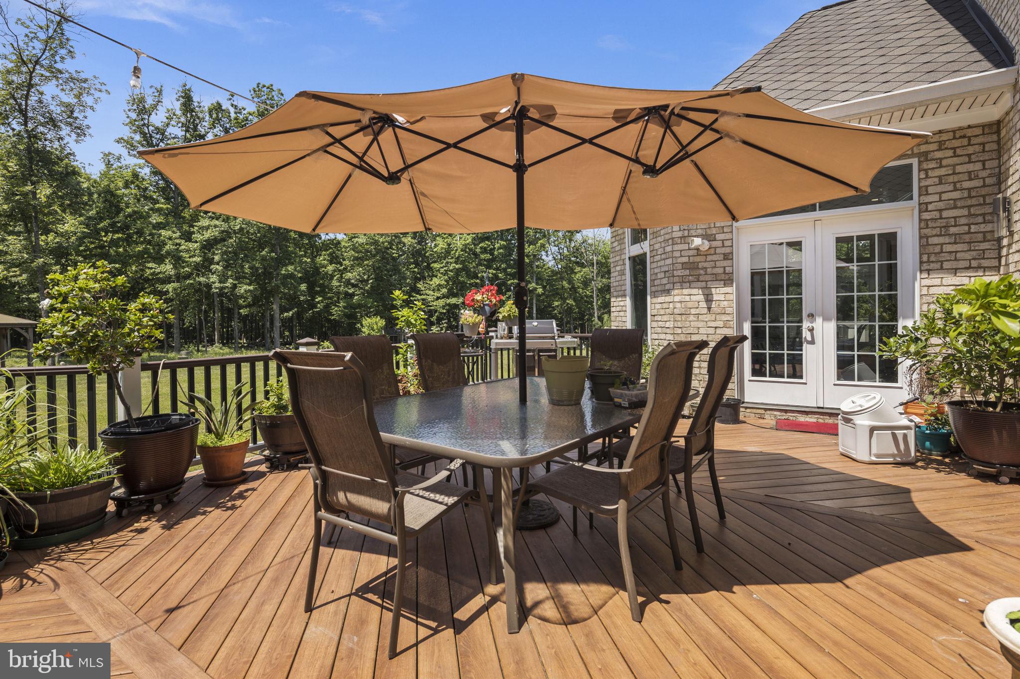 BRADDOCK WOODS - Residential