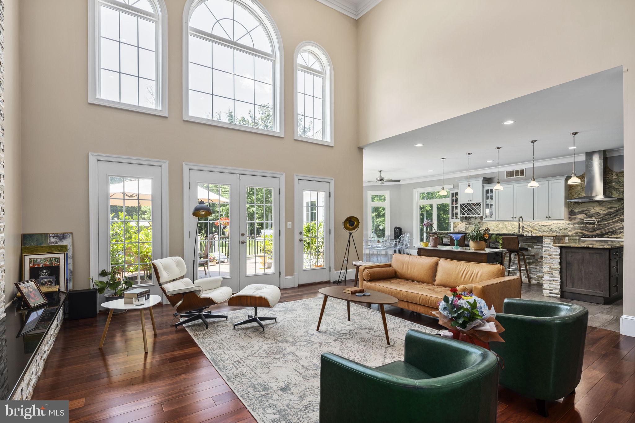 BRADDOCK WOODS - Residential