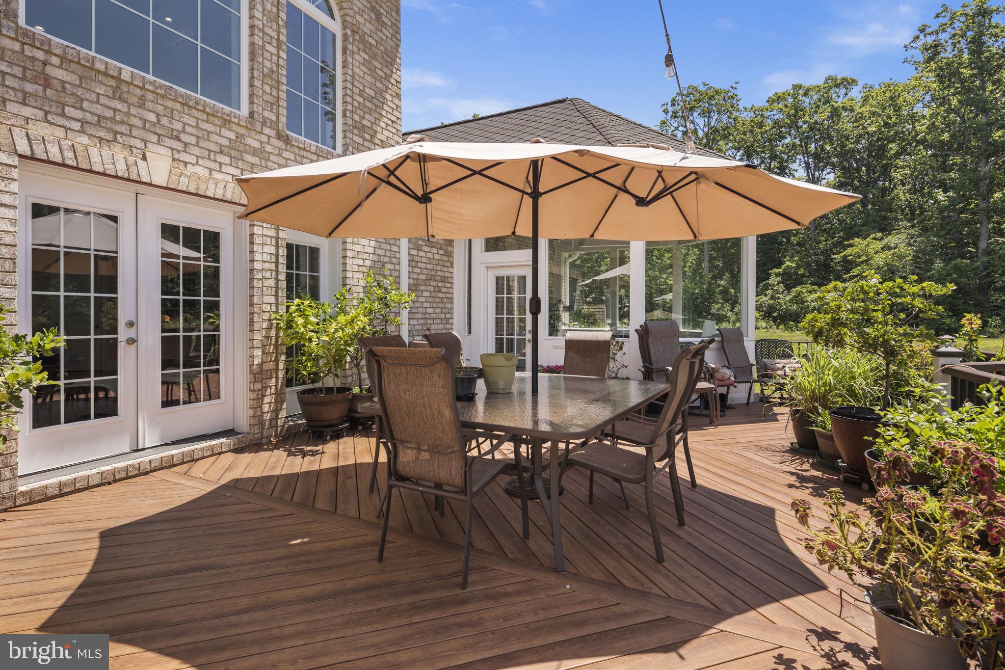 BRADDOCK WOODS - Residential