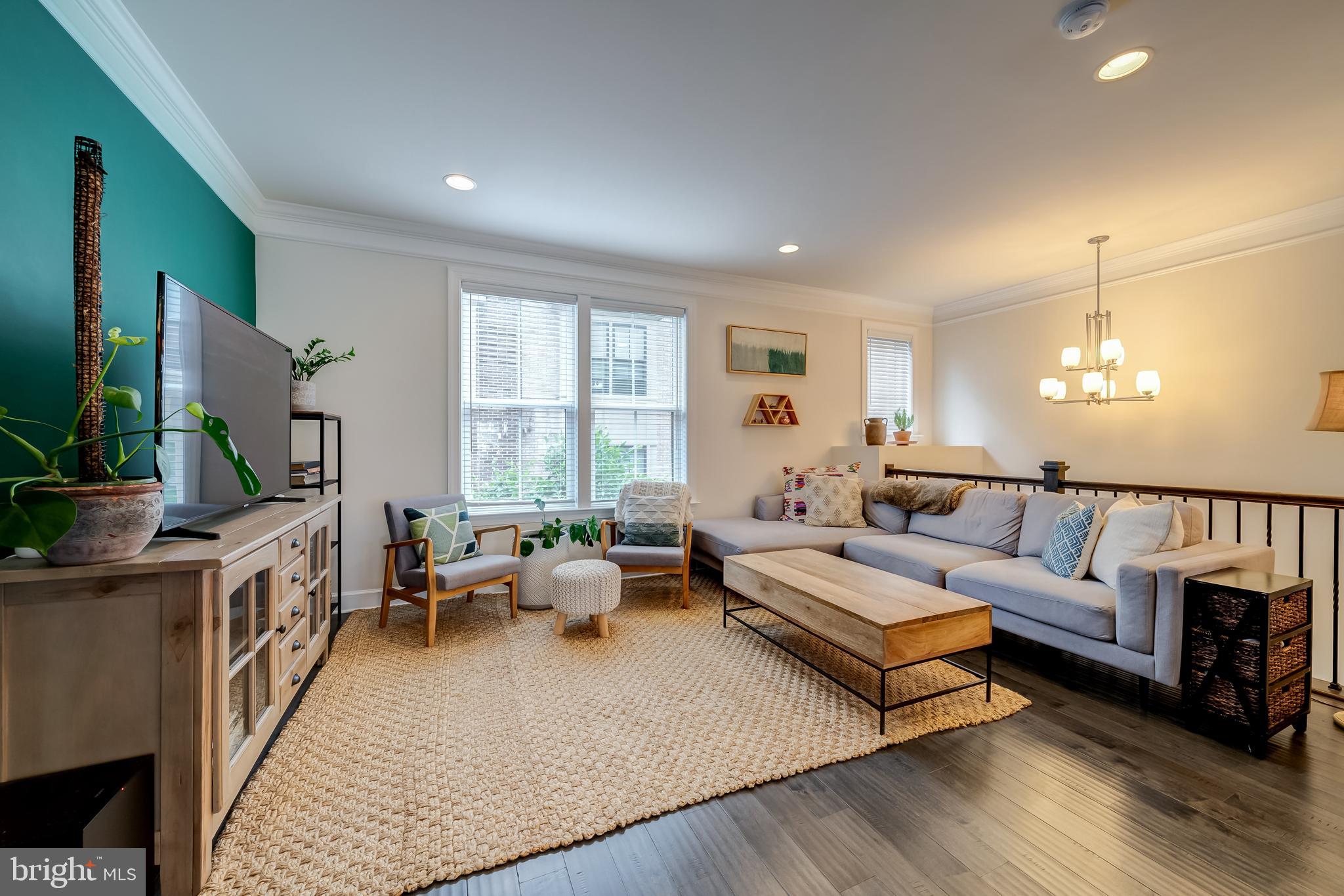 AMBROSE HILLS - Residential