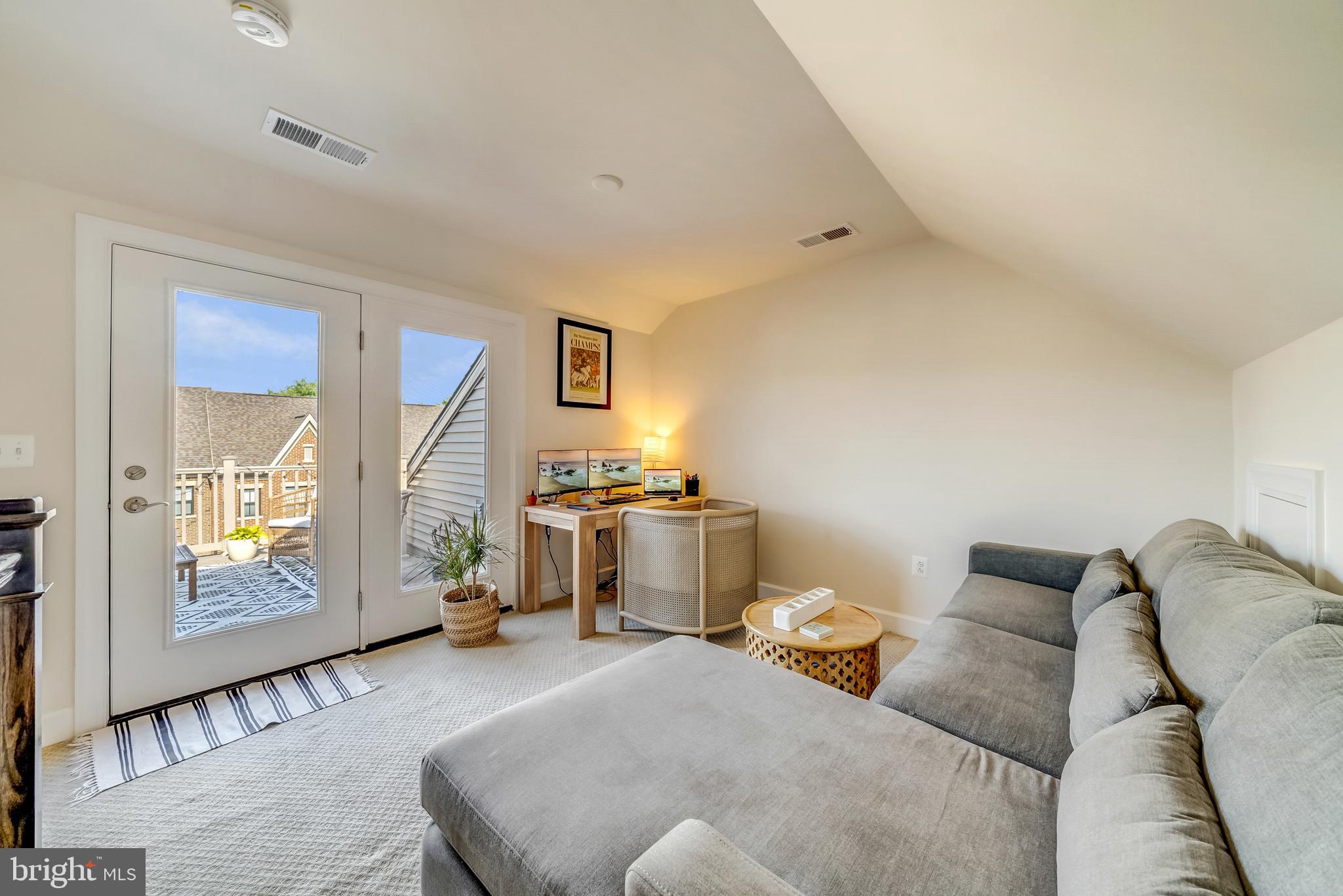 AMBROSE HILLS - Residential