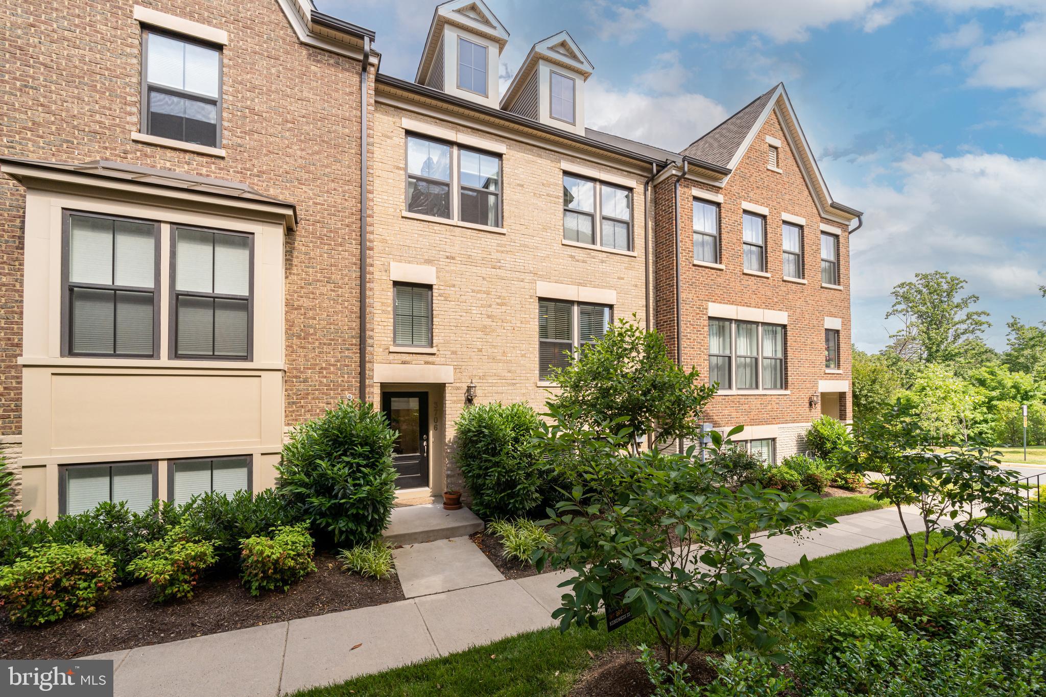 AMBROSE HILLS - Residential