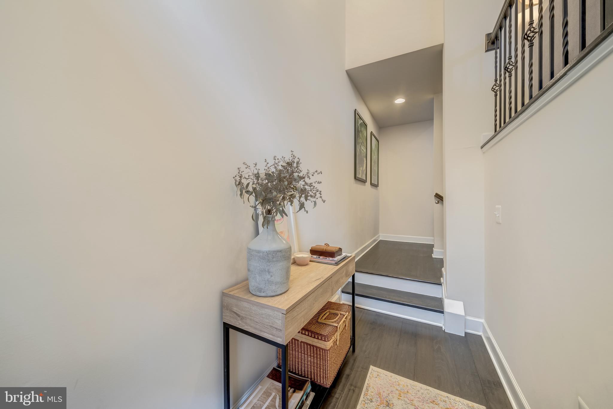 AMBROSE HILLS - Residential