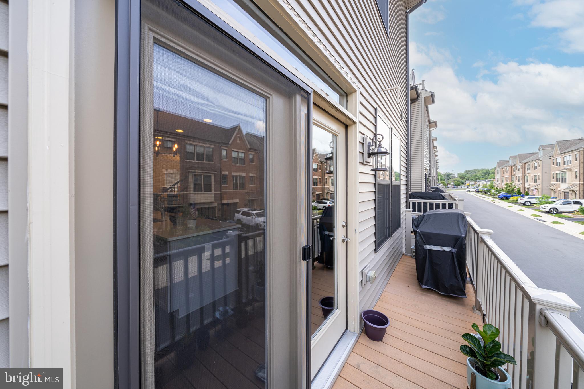 AMBROSE HILLS - Residential