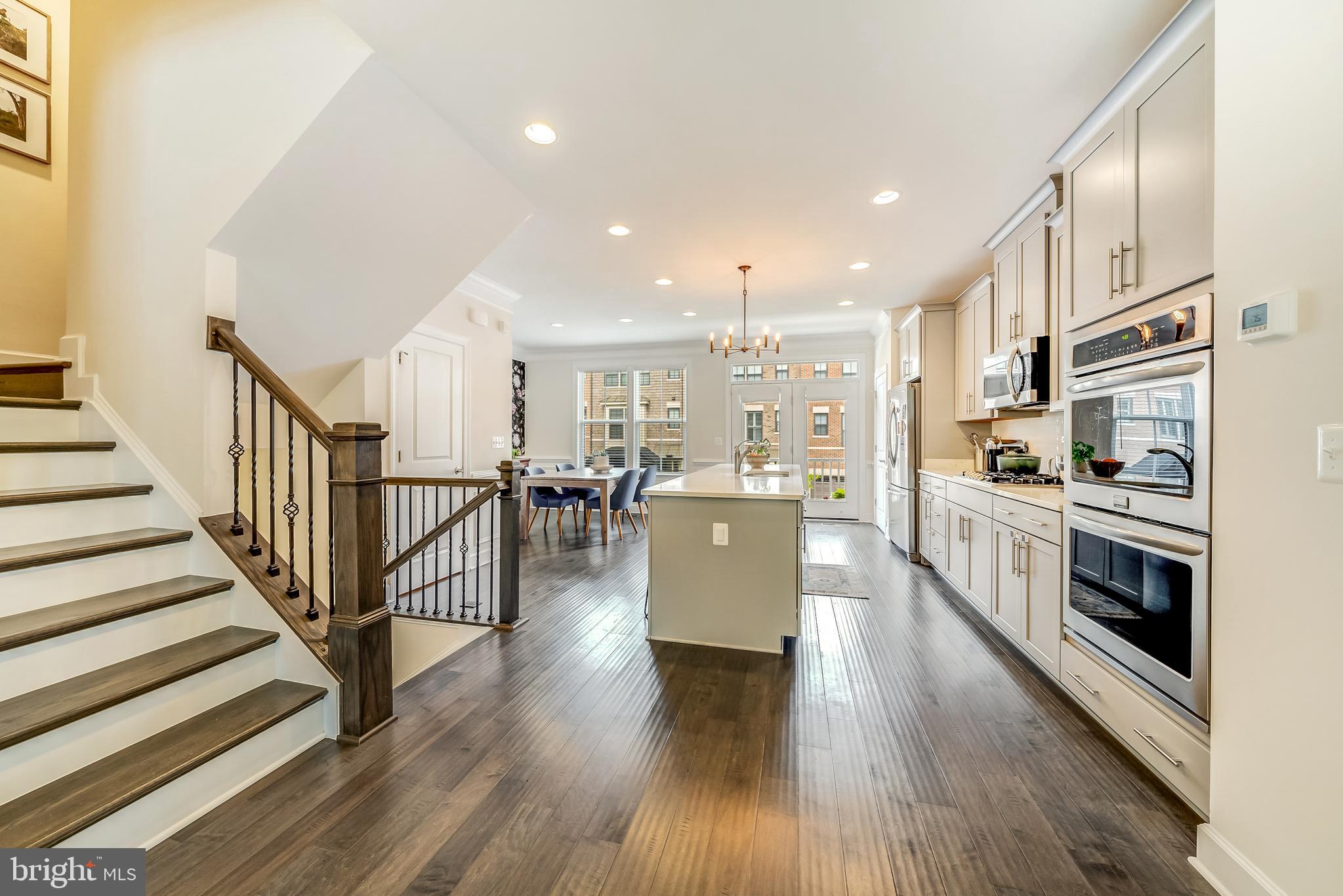 AMBROSE HILLS - Residential