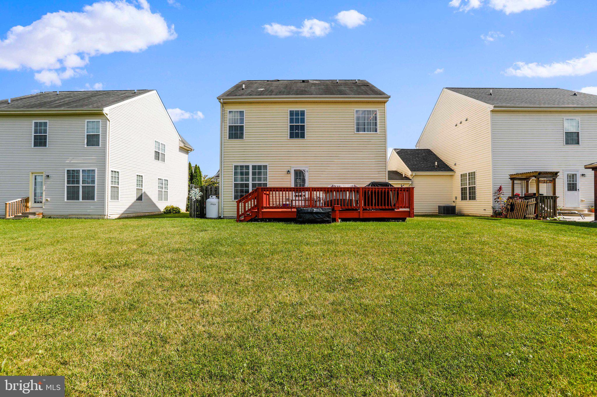 HAMMONDS MILL - Residential