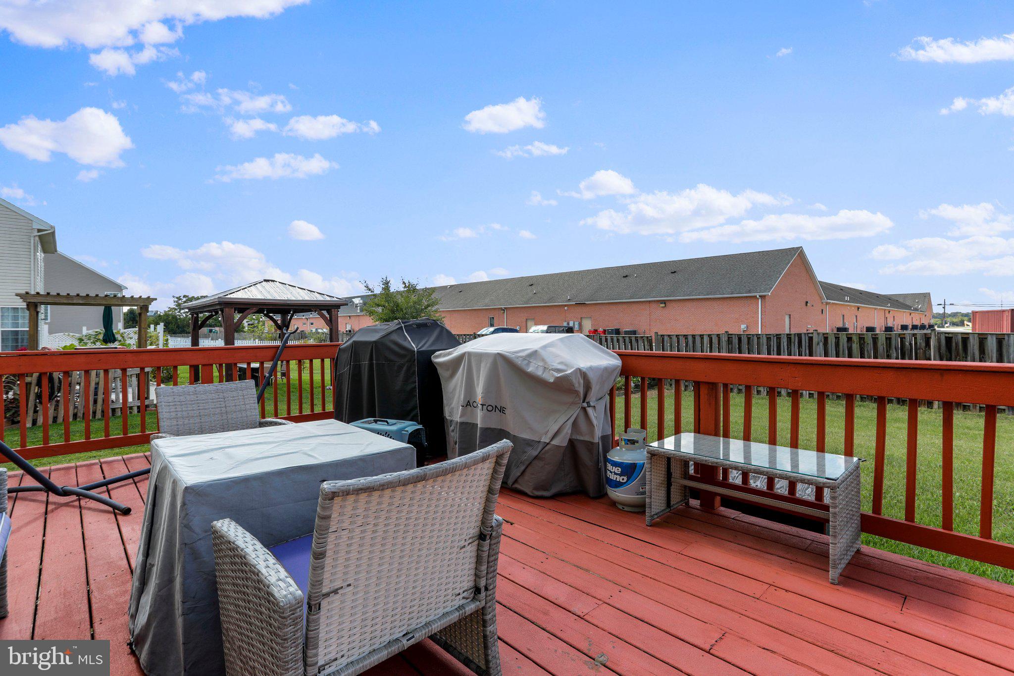 HAMMONDS MILL - Residential