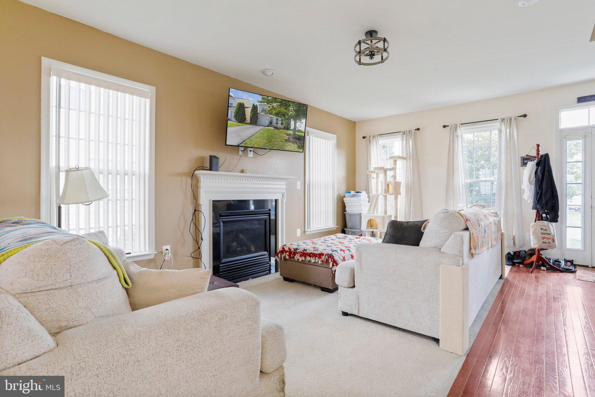 HAMMONDS MILL - Residential