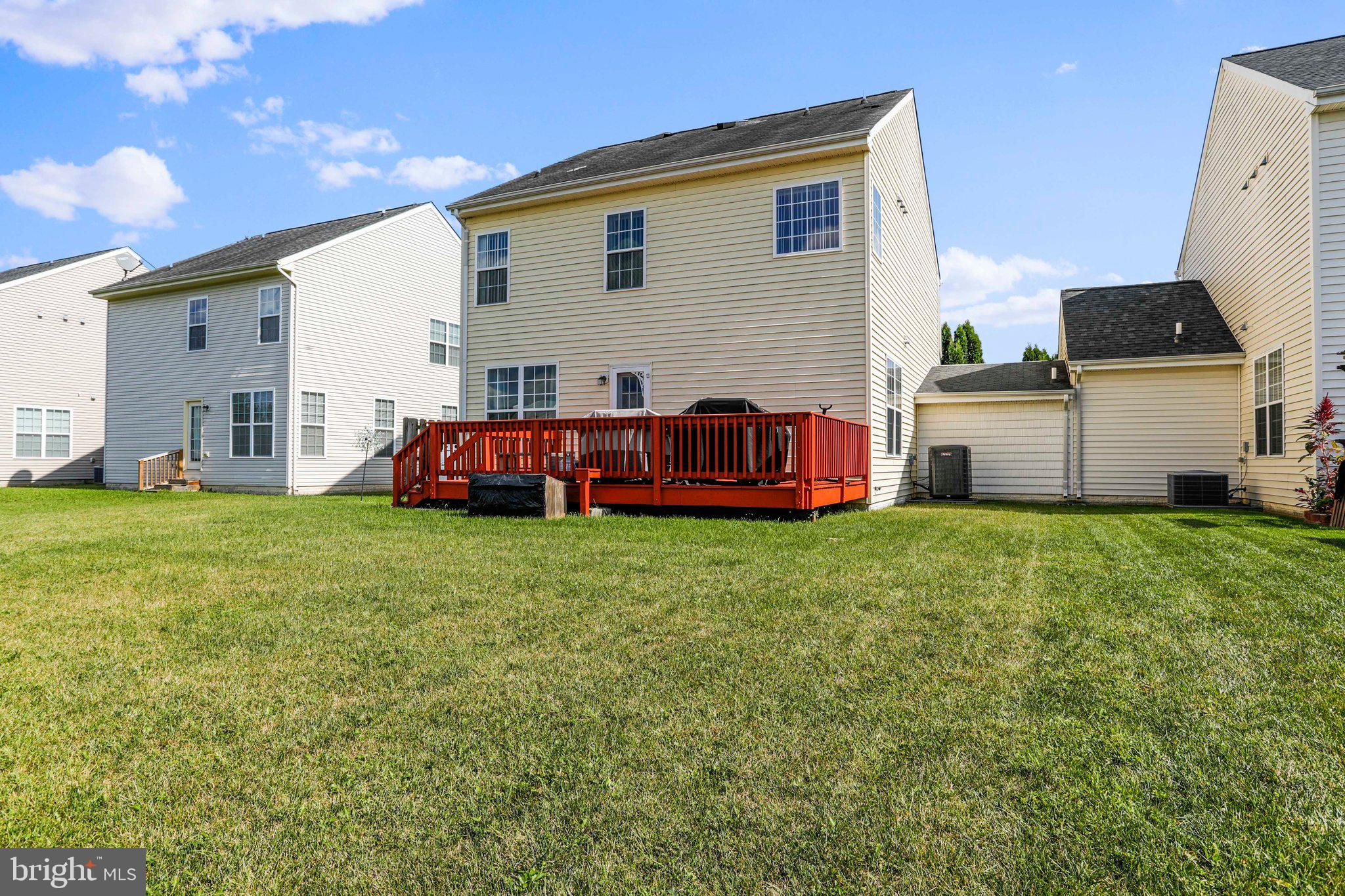 HAMMONDS MILL - Residential