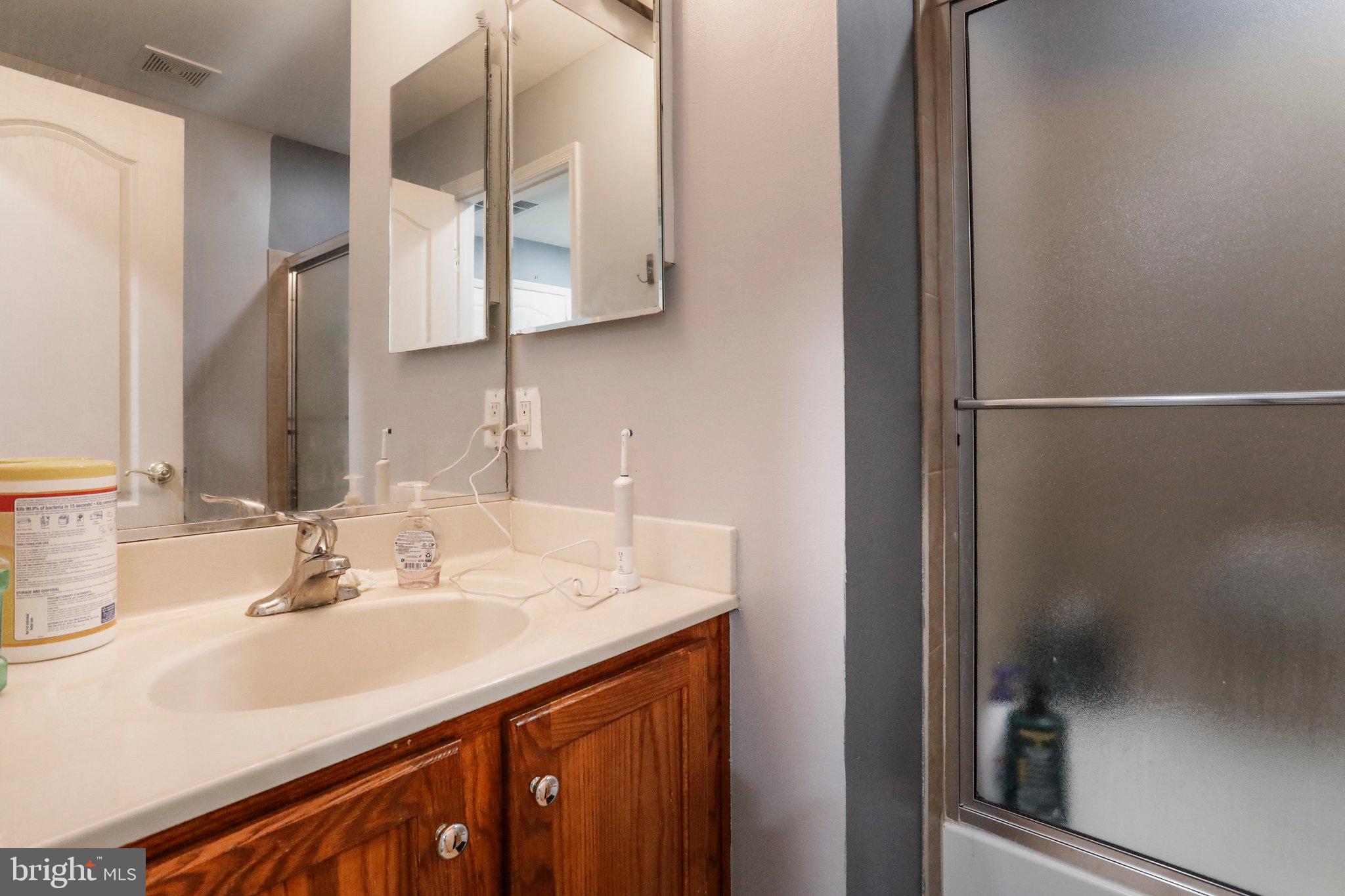 HAMMONDS MILL - Residential