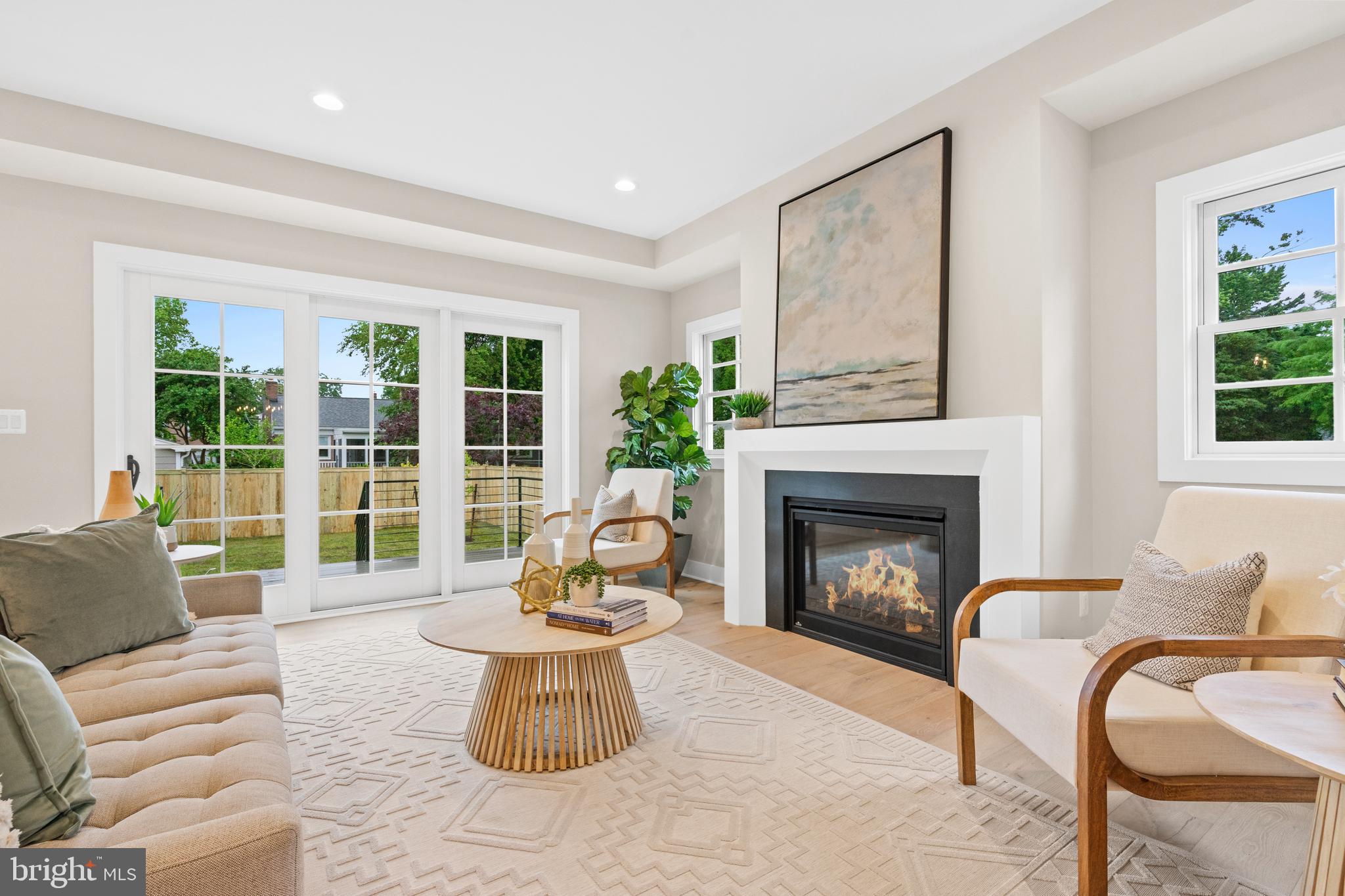 DEL RAY - Residential