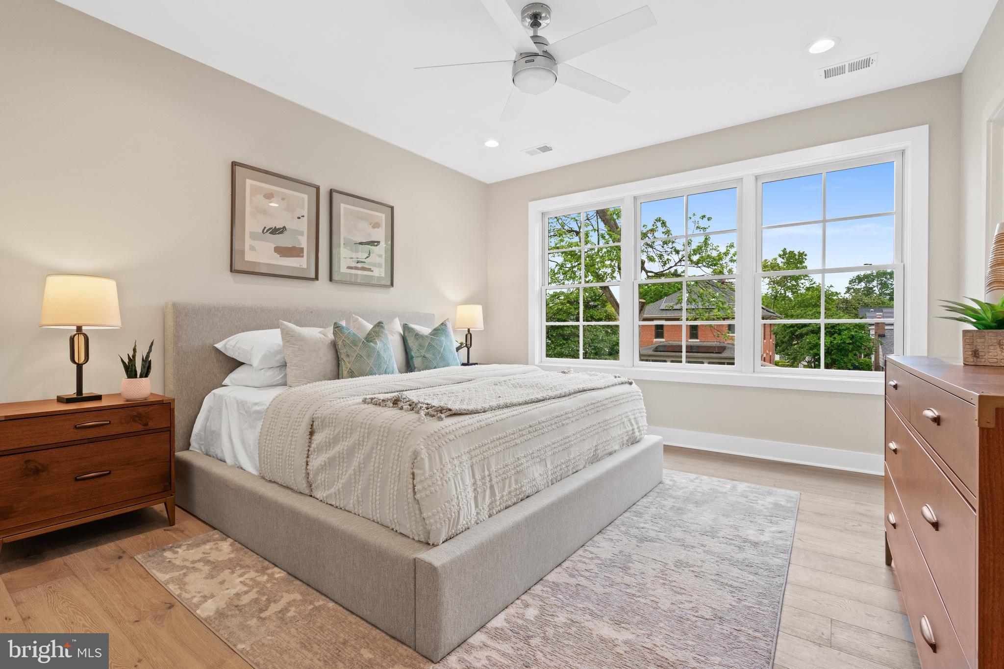 DEL RAY - Residential