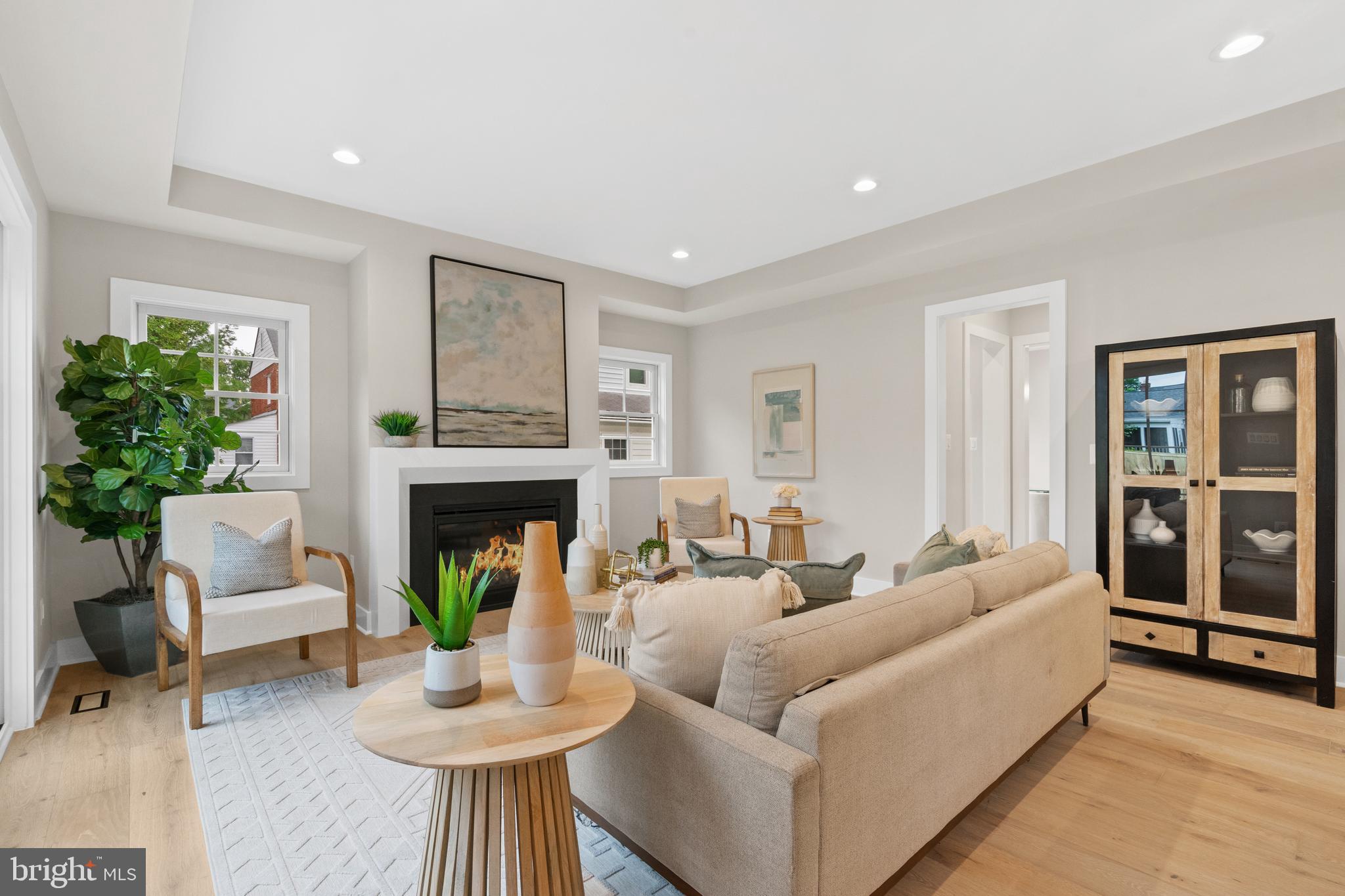 DEL RAY - Residential