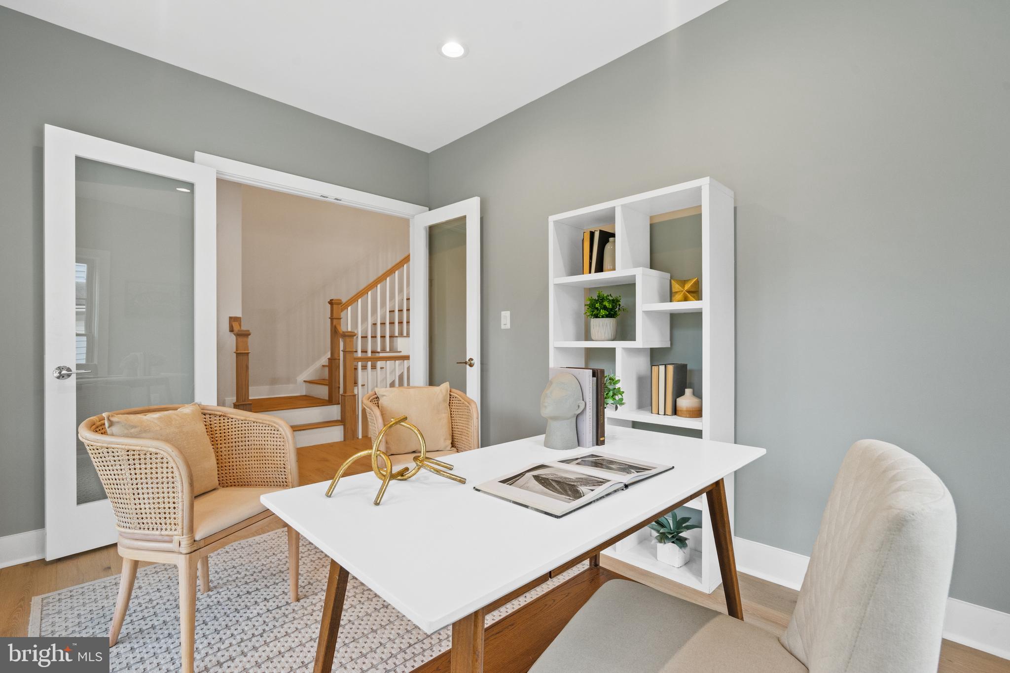 DEL RAY - Residential