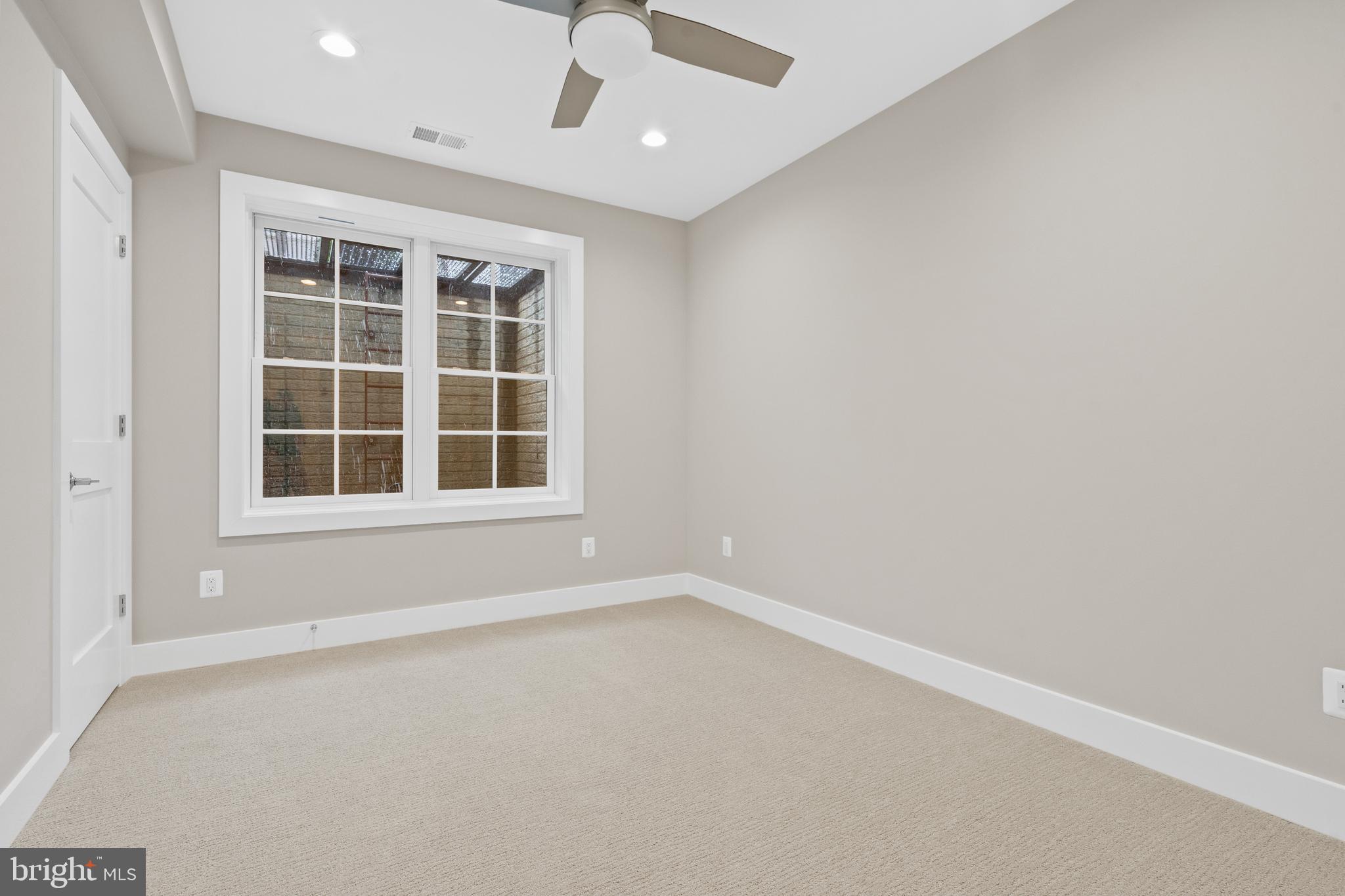 DEL RAY - Residential