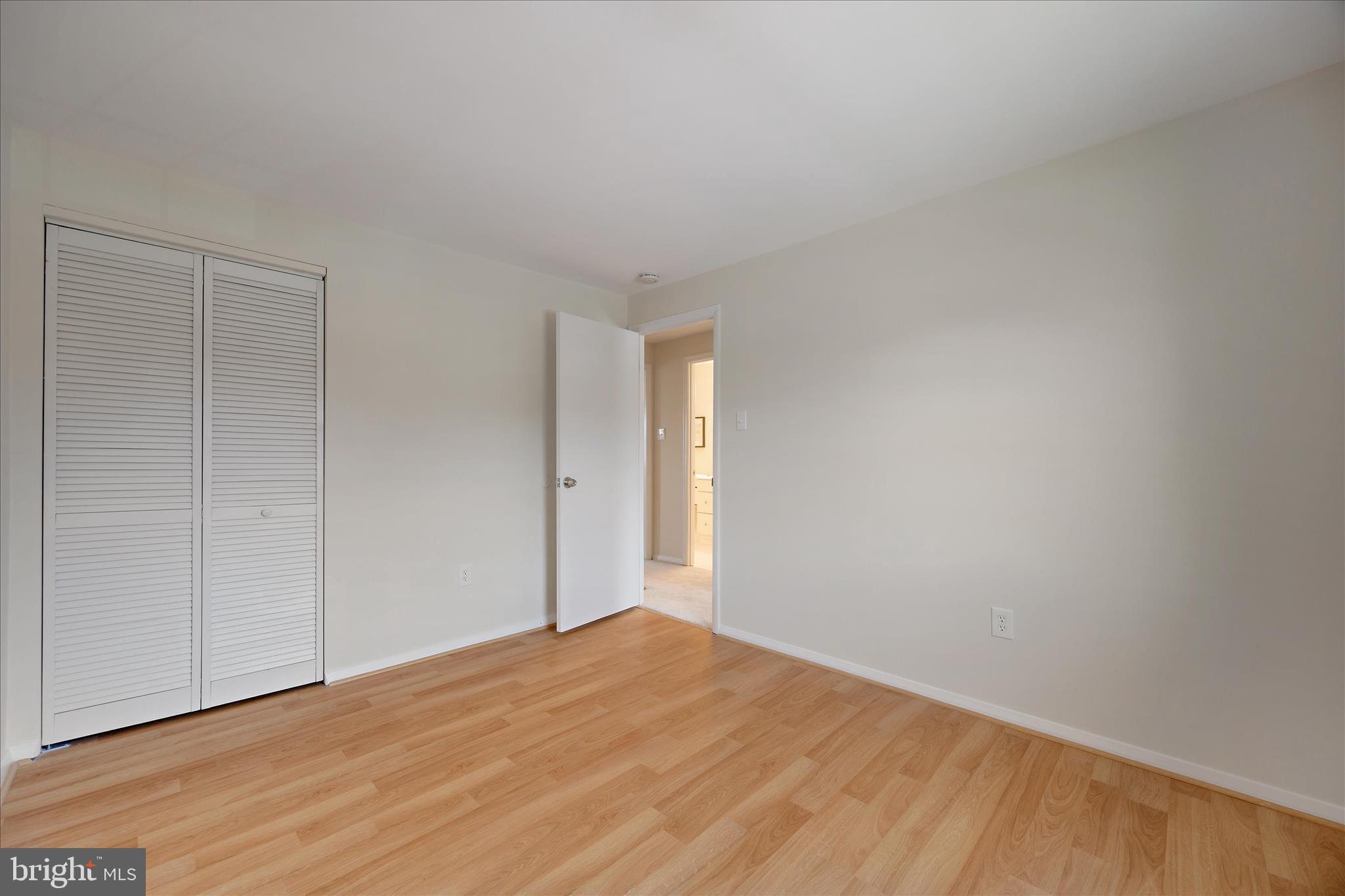 ELIZABETHS LANDING - Residential