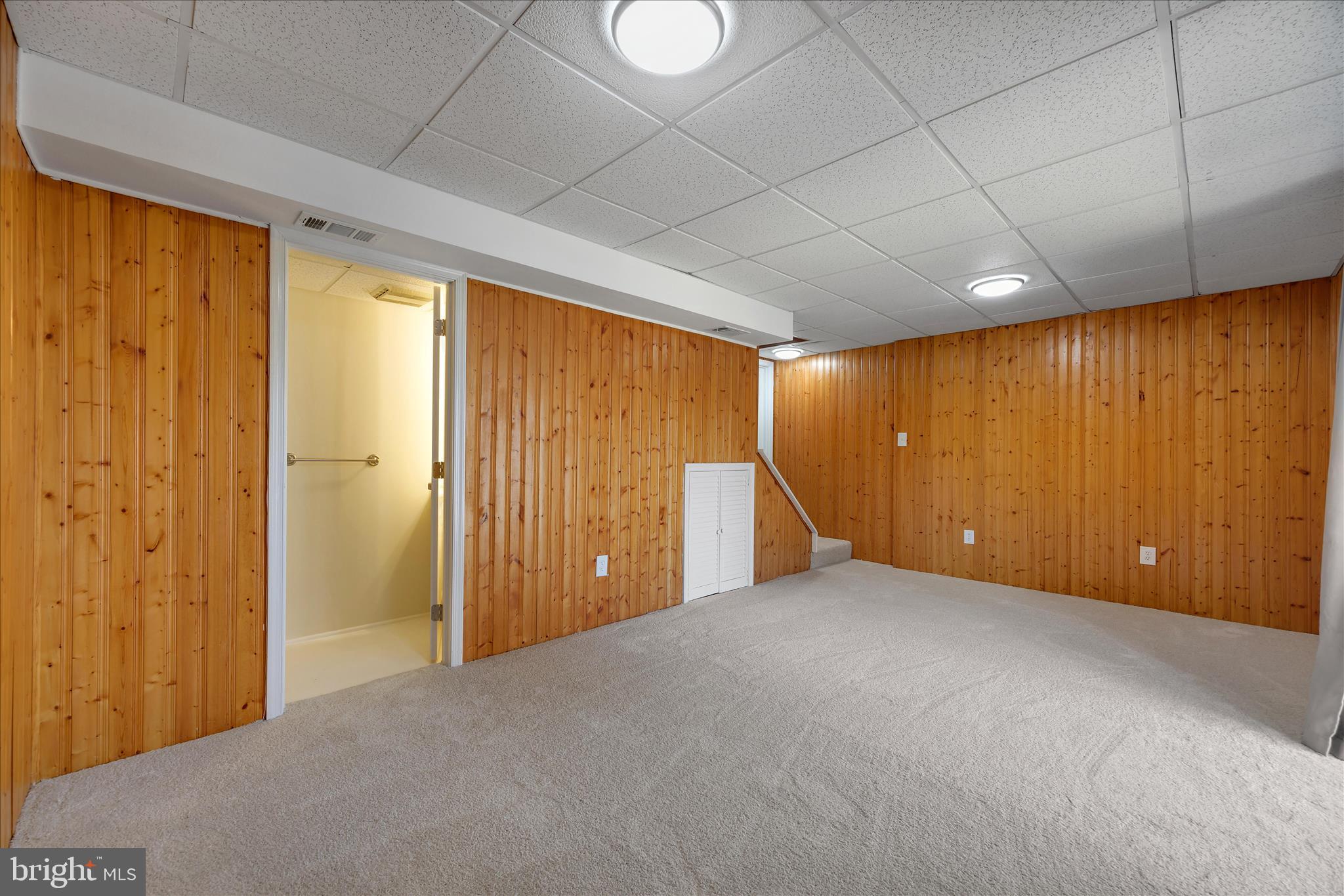 ELIZABETHS LANDING - Residential