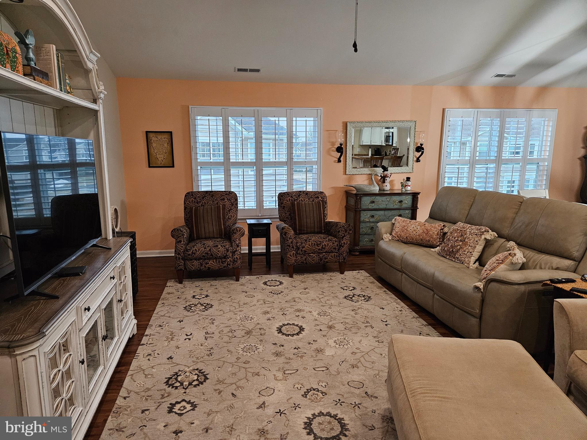 HEARTHSTONE MANOR - Residential