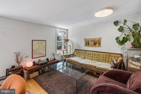 Condo For Sale - 2020 Christian Street #E<br/> PHILADELPHIA, PA 19146