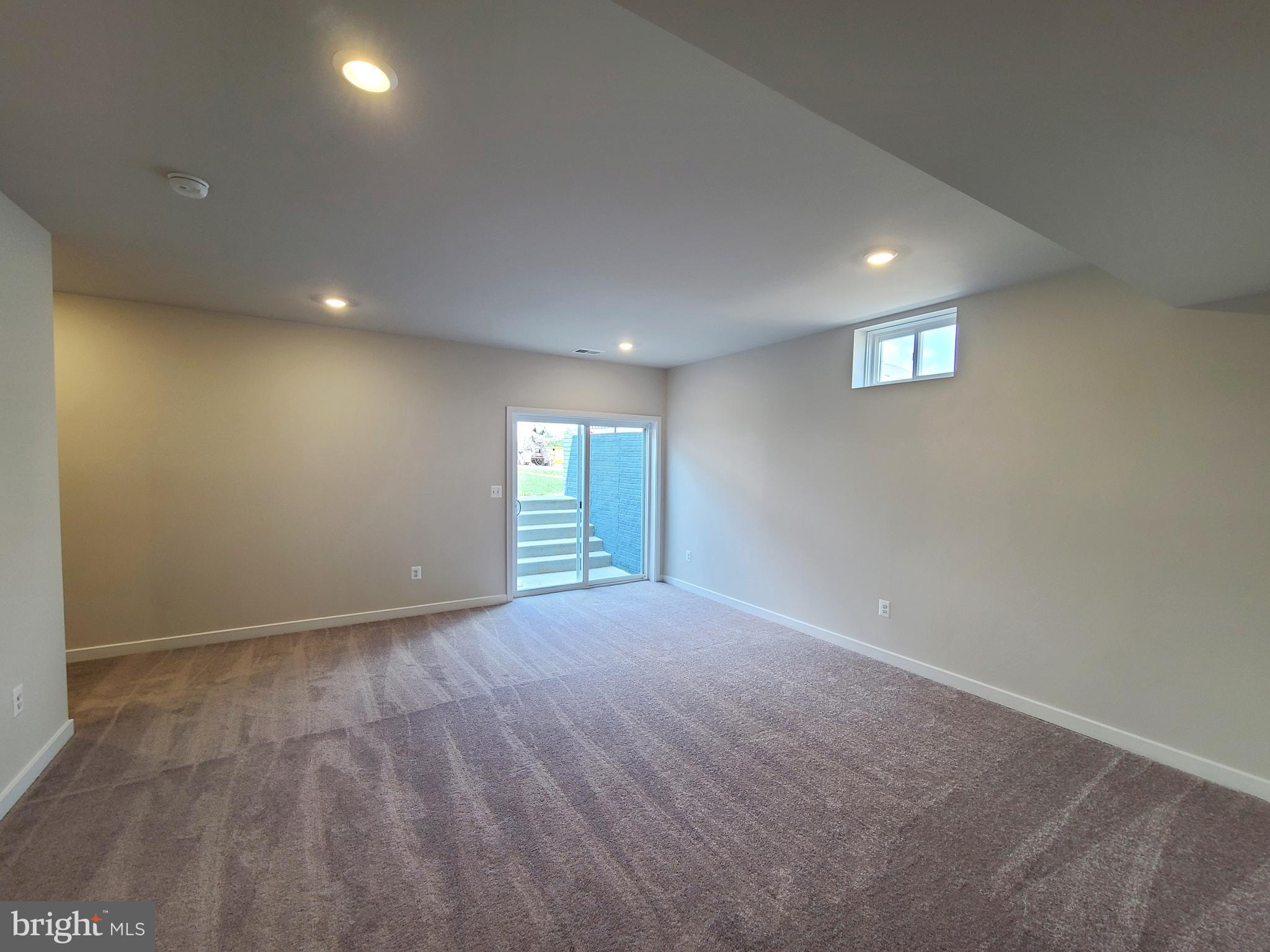 SHENANDOAH SPRINGS - Residential