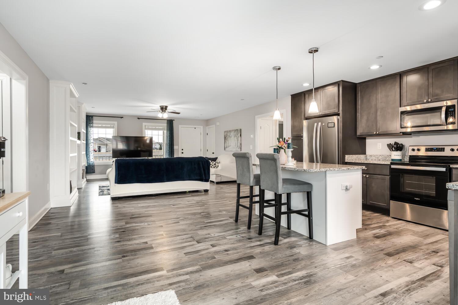 MAPLEWOOD ESTATES - Residential