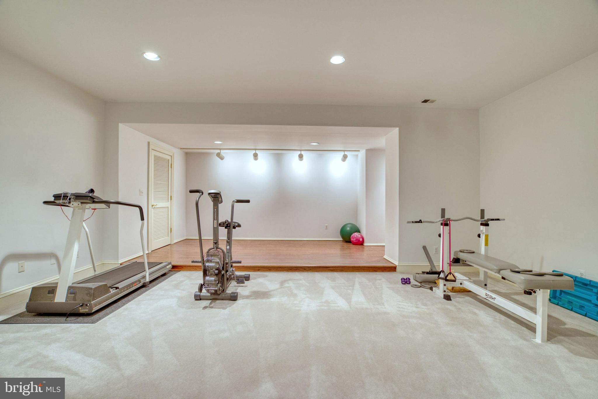 BALLANTRAE FARMS - Residential