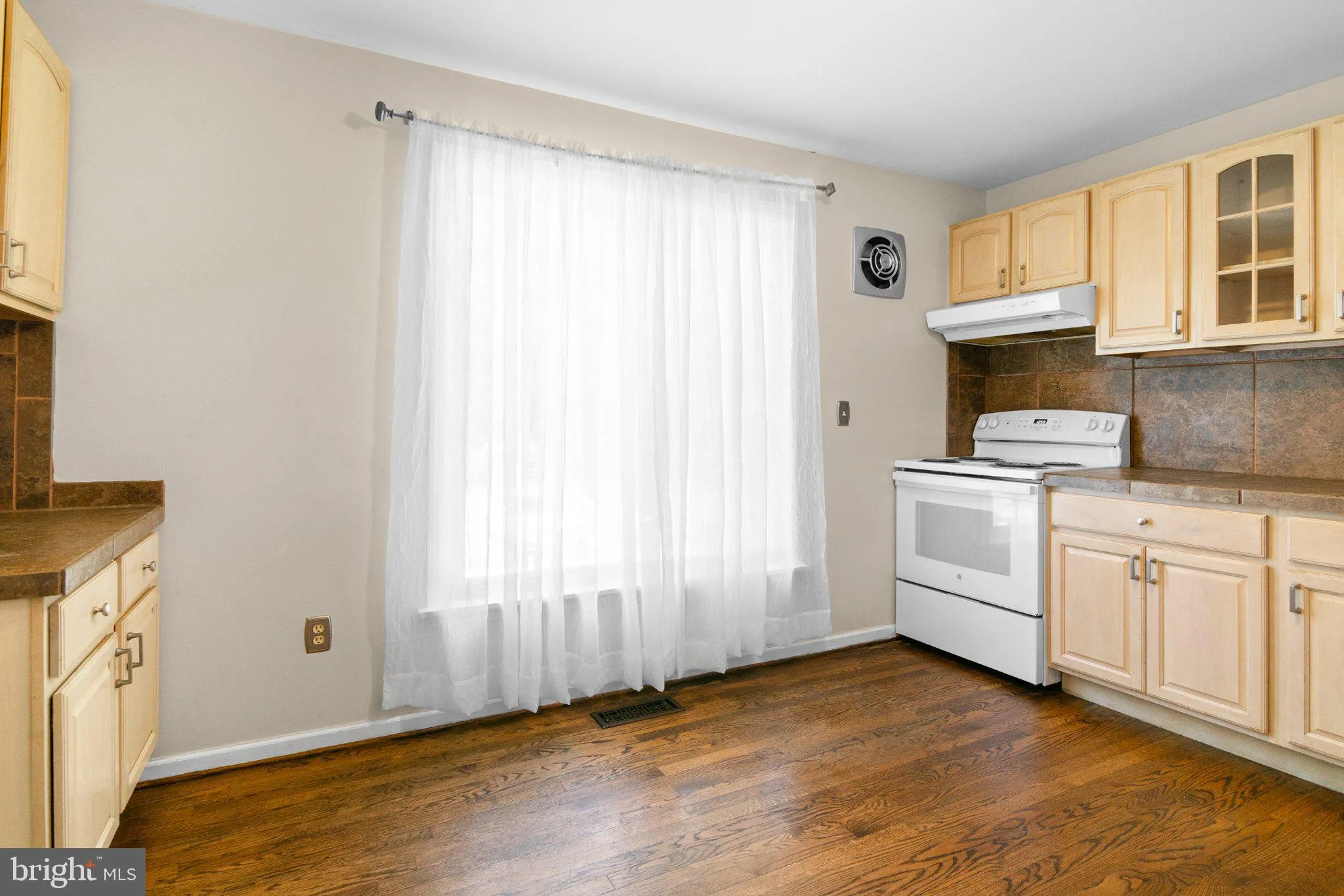Additional image 90 of 11 Strabane Ct, Baltimore, MD 21234