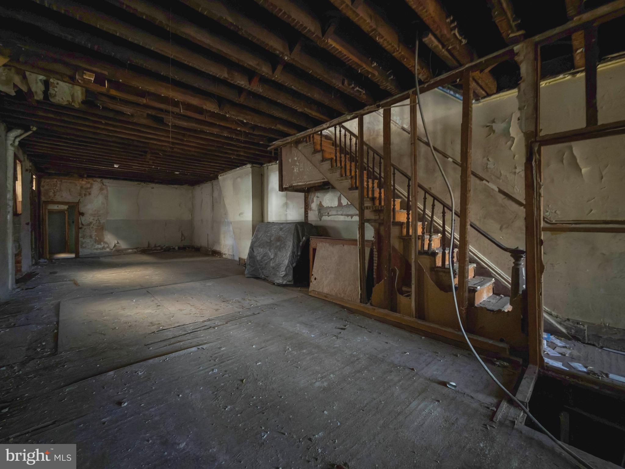 421 N PRESTON STREET