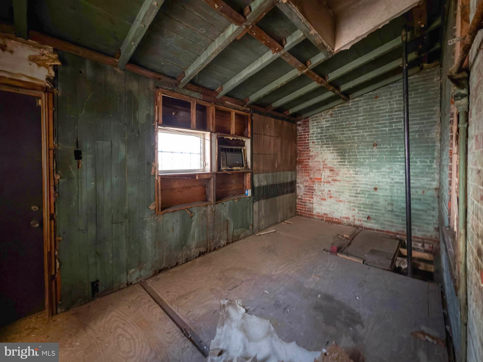 WEST POWELTON - Residential Income