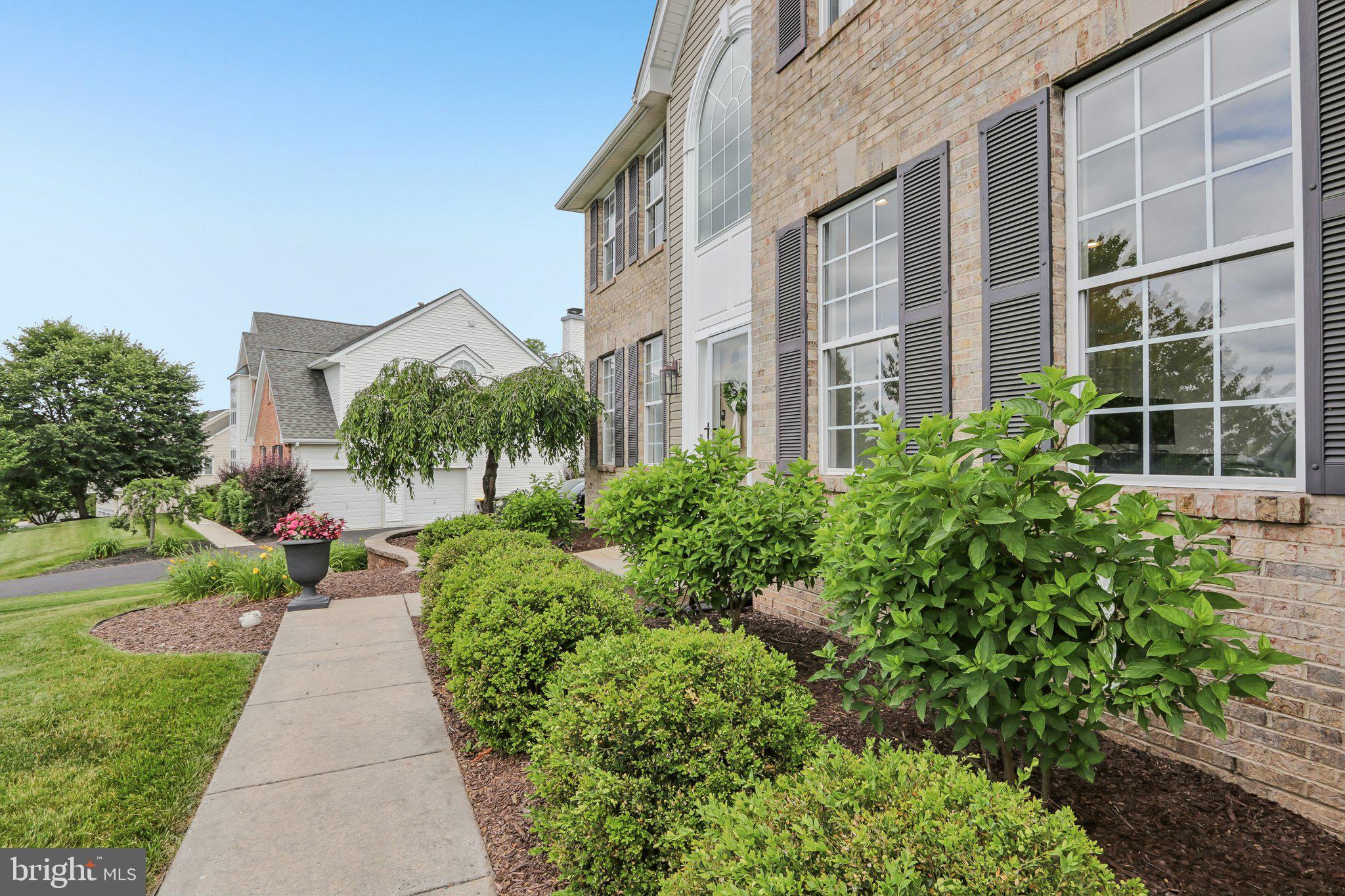 510 HIDDEN LANE
