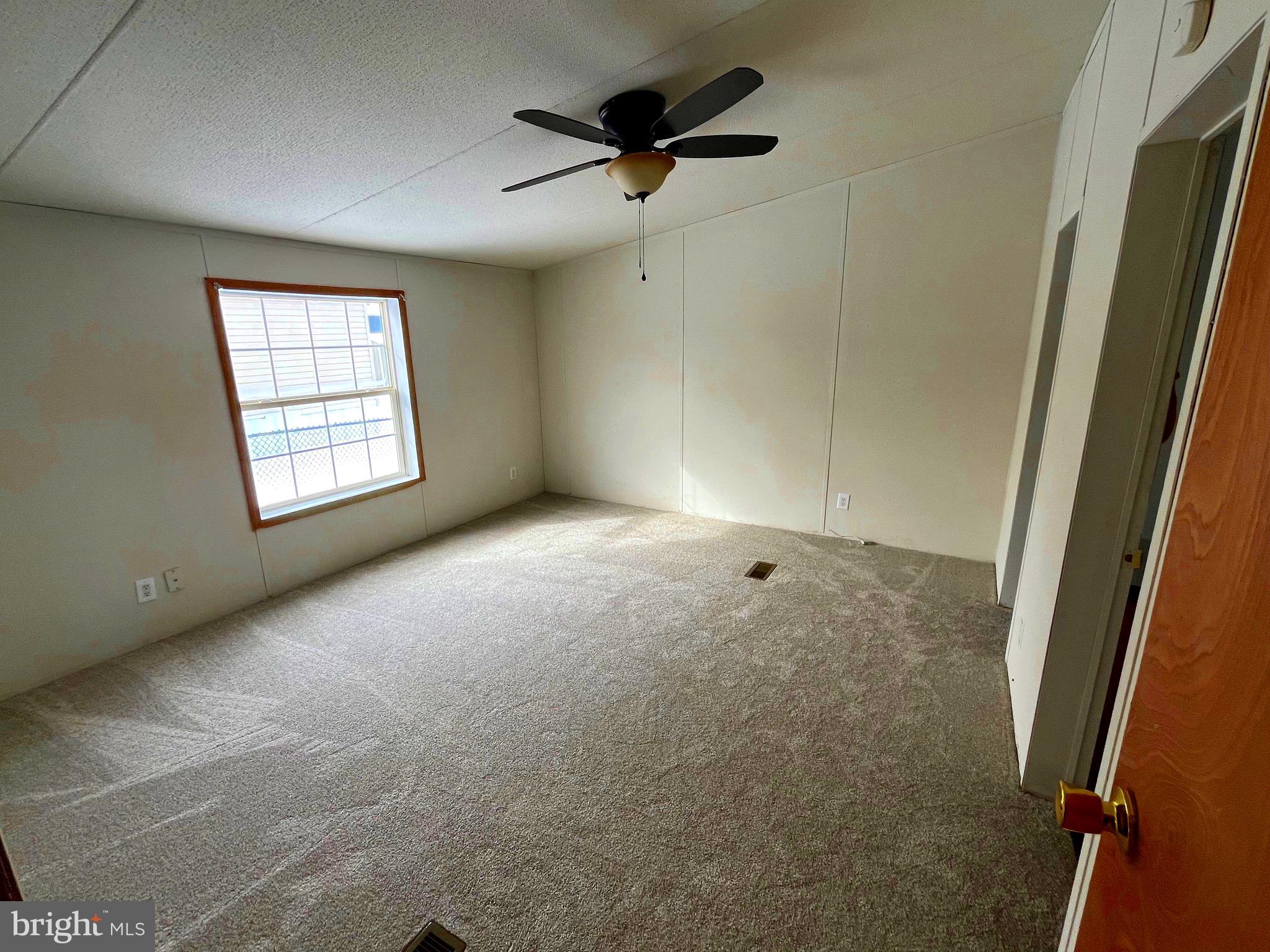 ROYAL CREST ESTATES - Residential