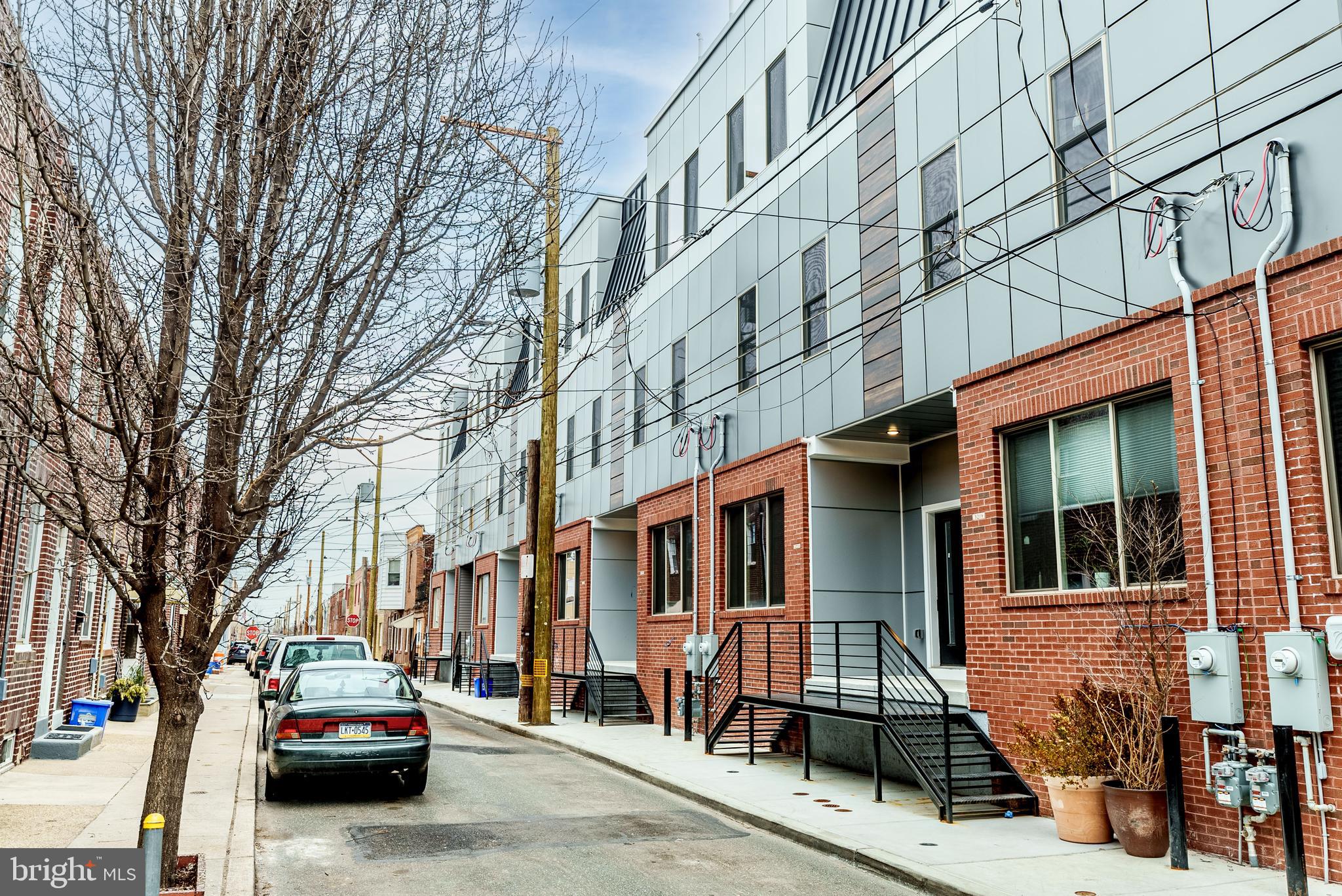 PORT RICHMOND - Residential Lease