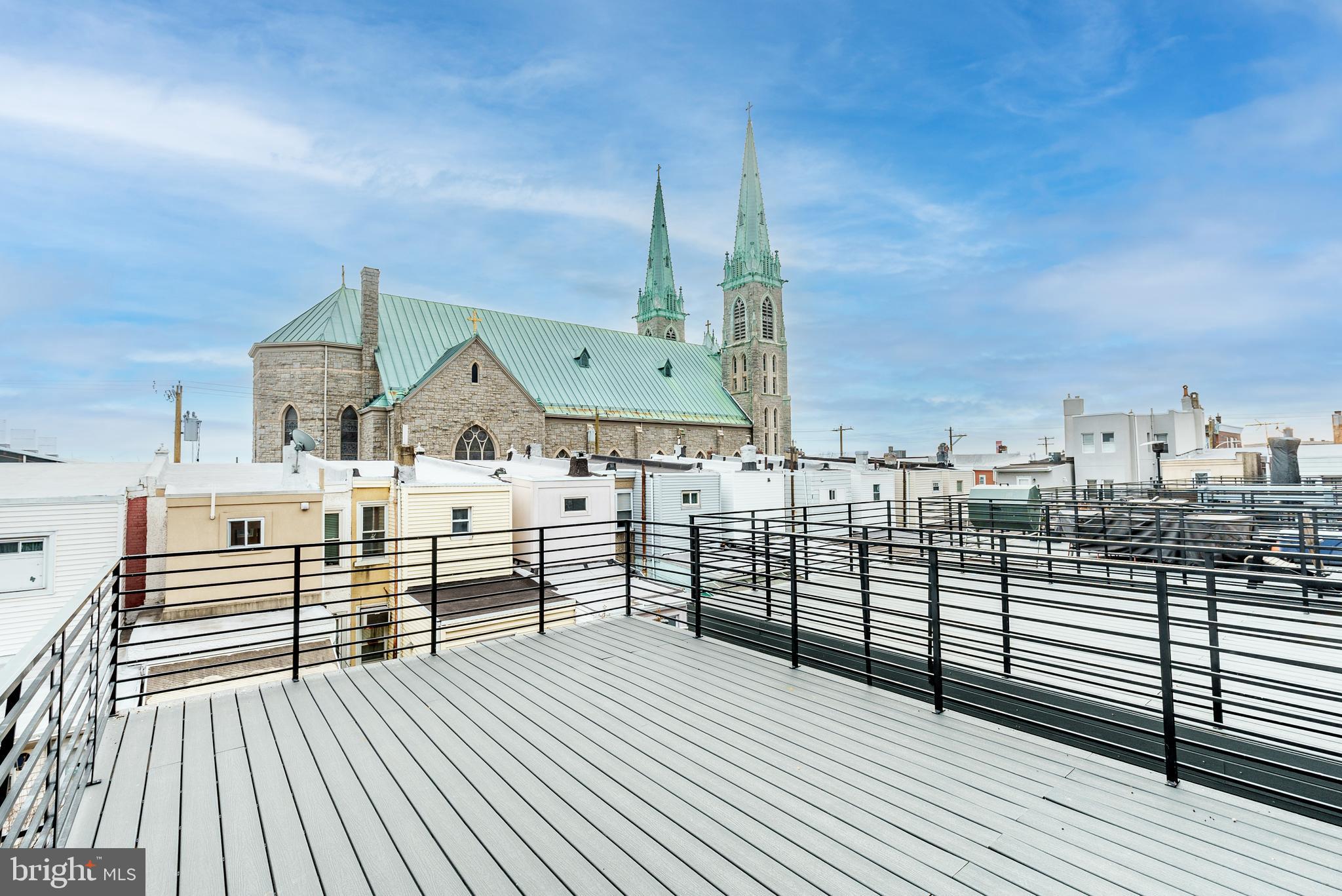 PORT RICHMOND - Residential Lease