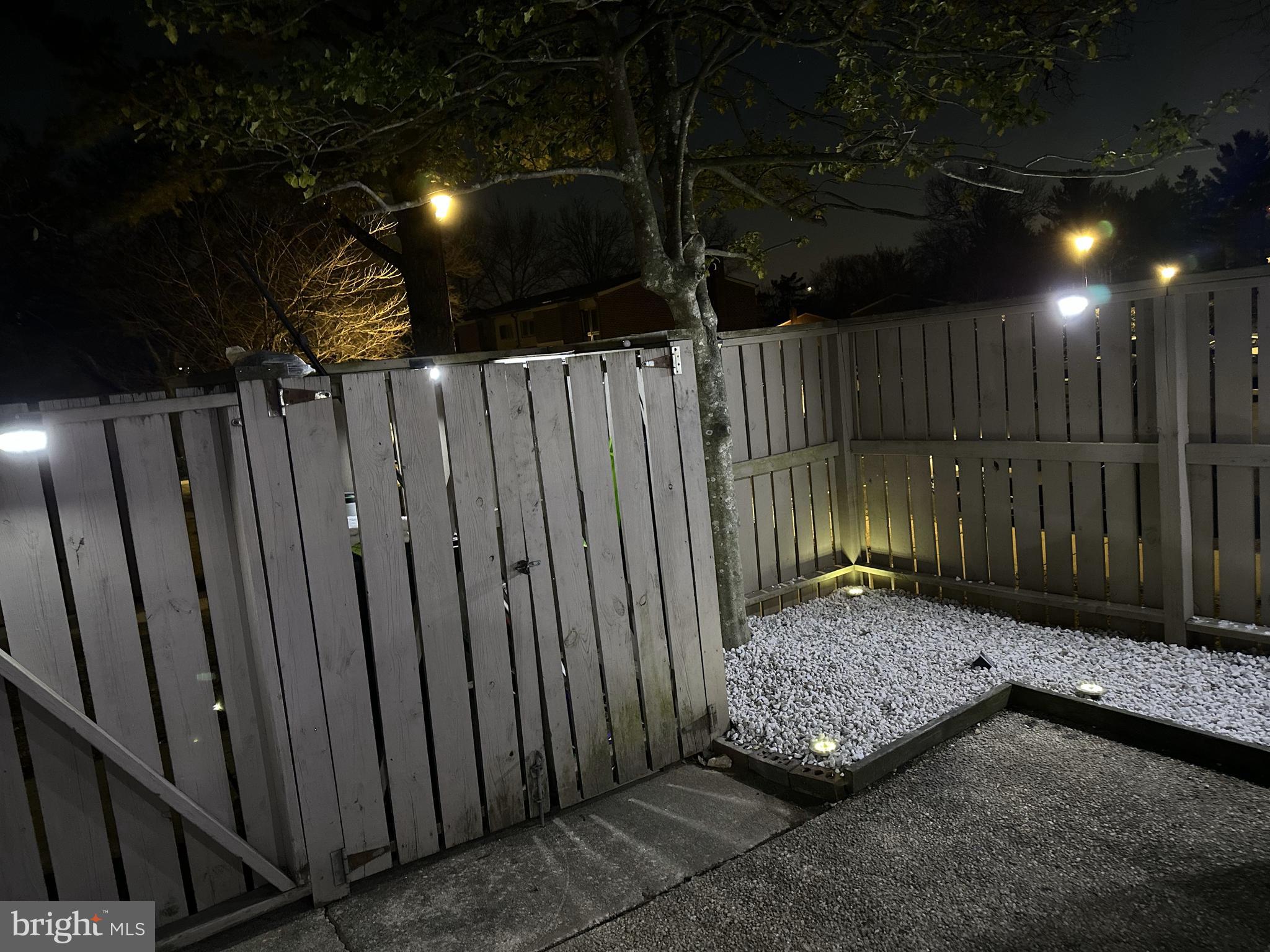 ANNEN WOODS - Residential