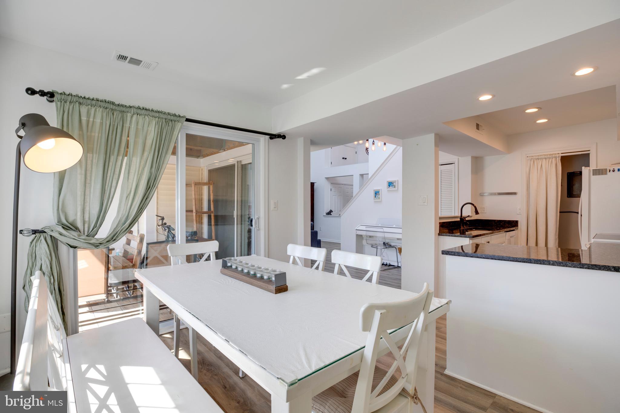 WATERS EDGE - Residential