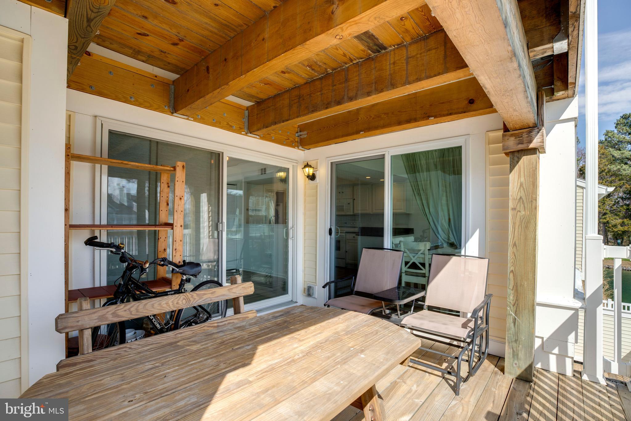 WATERS EDGE - Residential