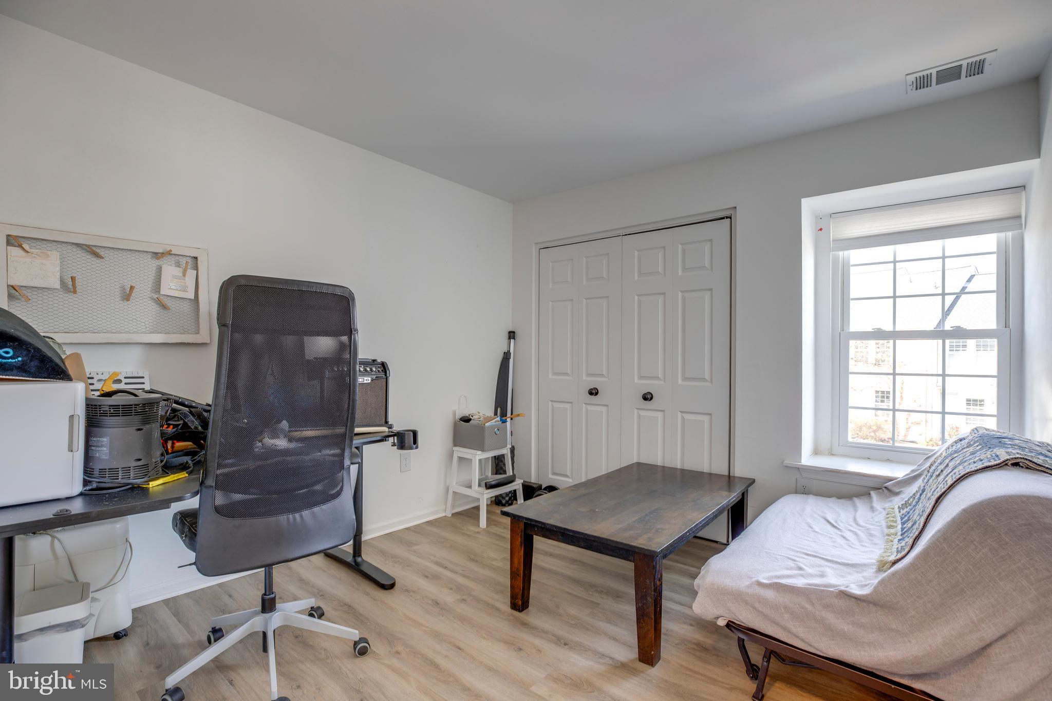 WATERS EDGE - Residential