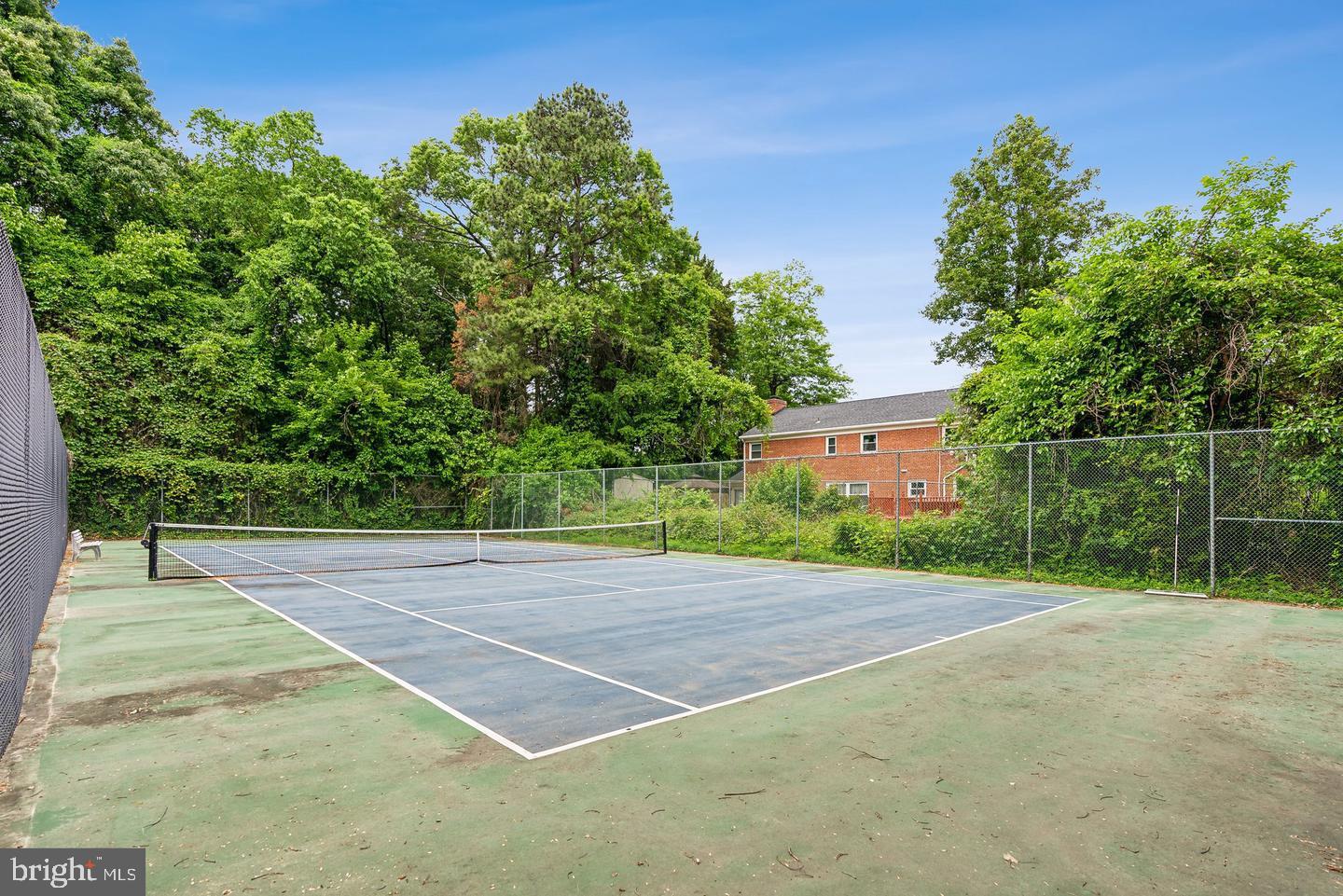 WATERS EDGE - Residential