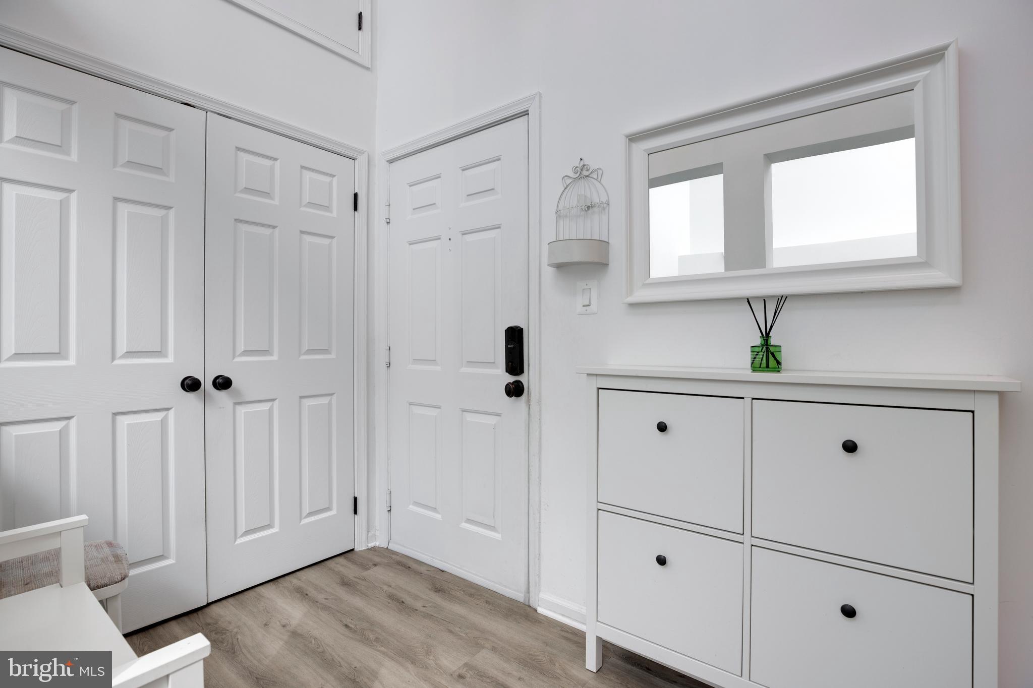 3307 LAKESIDE VIEW DRIVE 2-4