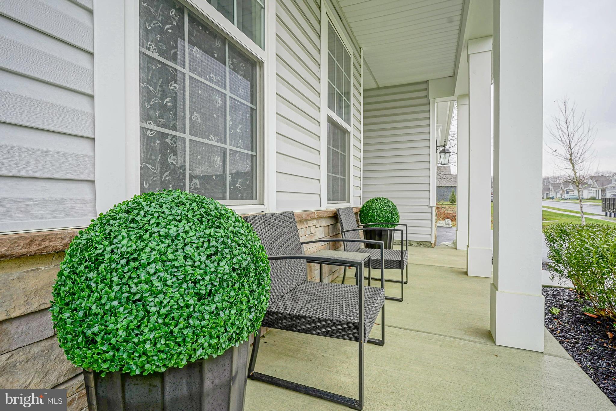 215 CONGRESSIONAL COURT