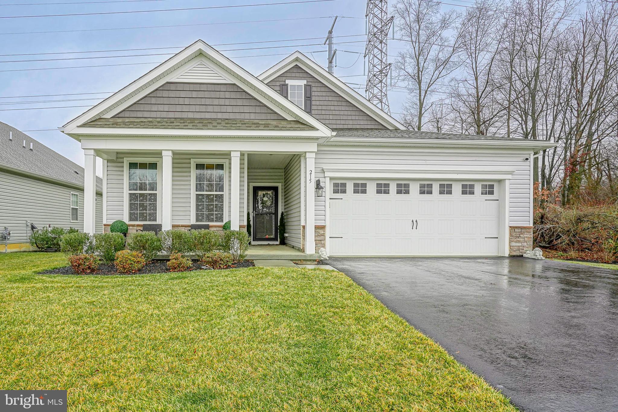 215 CONGRESSIONAL COURT