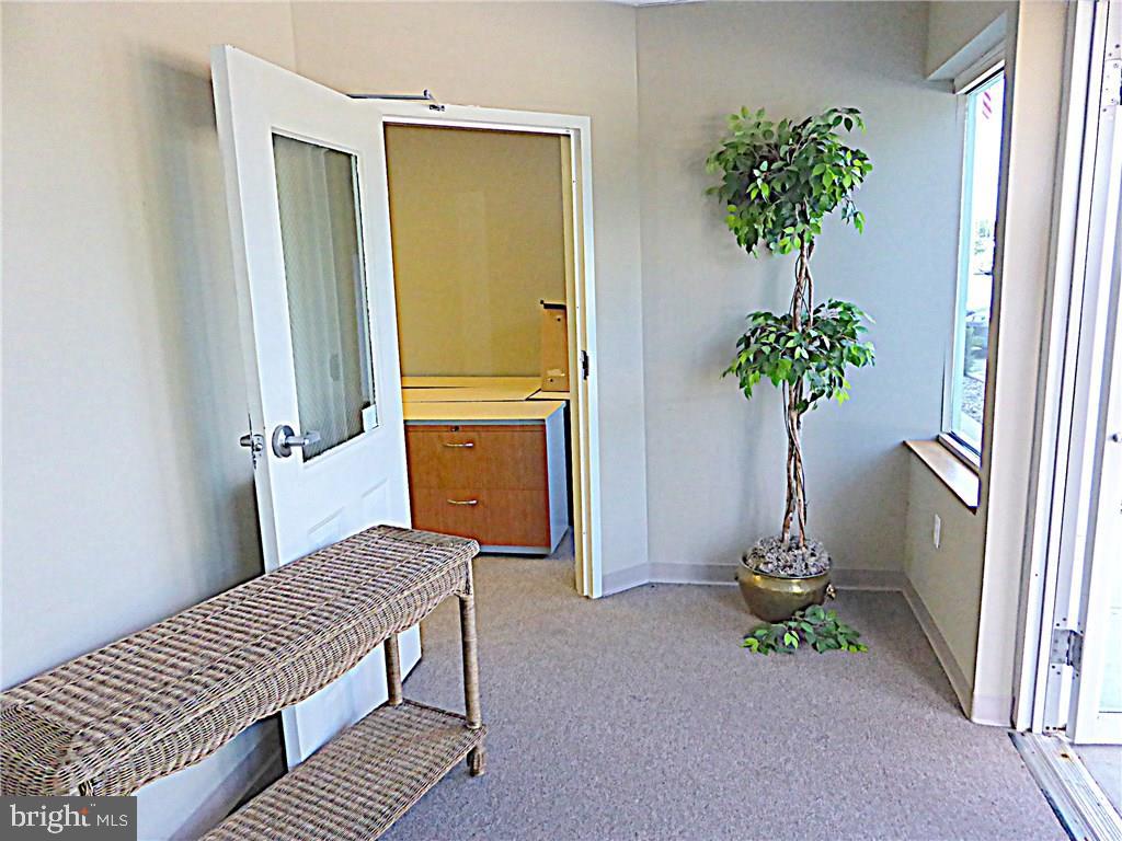 CARPENTERS CROSSING - Commercial Sale