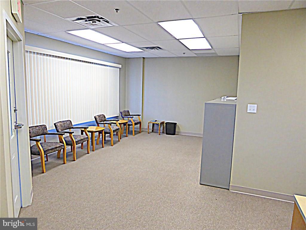 CARPENTERS CROSSING - Commercial Sale