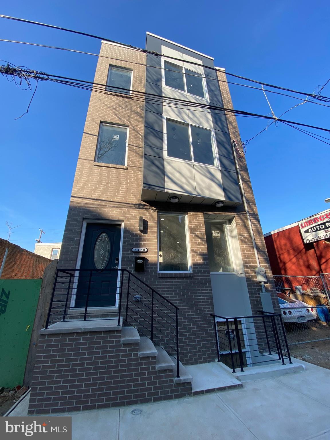 NORRIS SQUARE - Residential