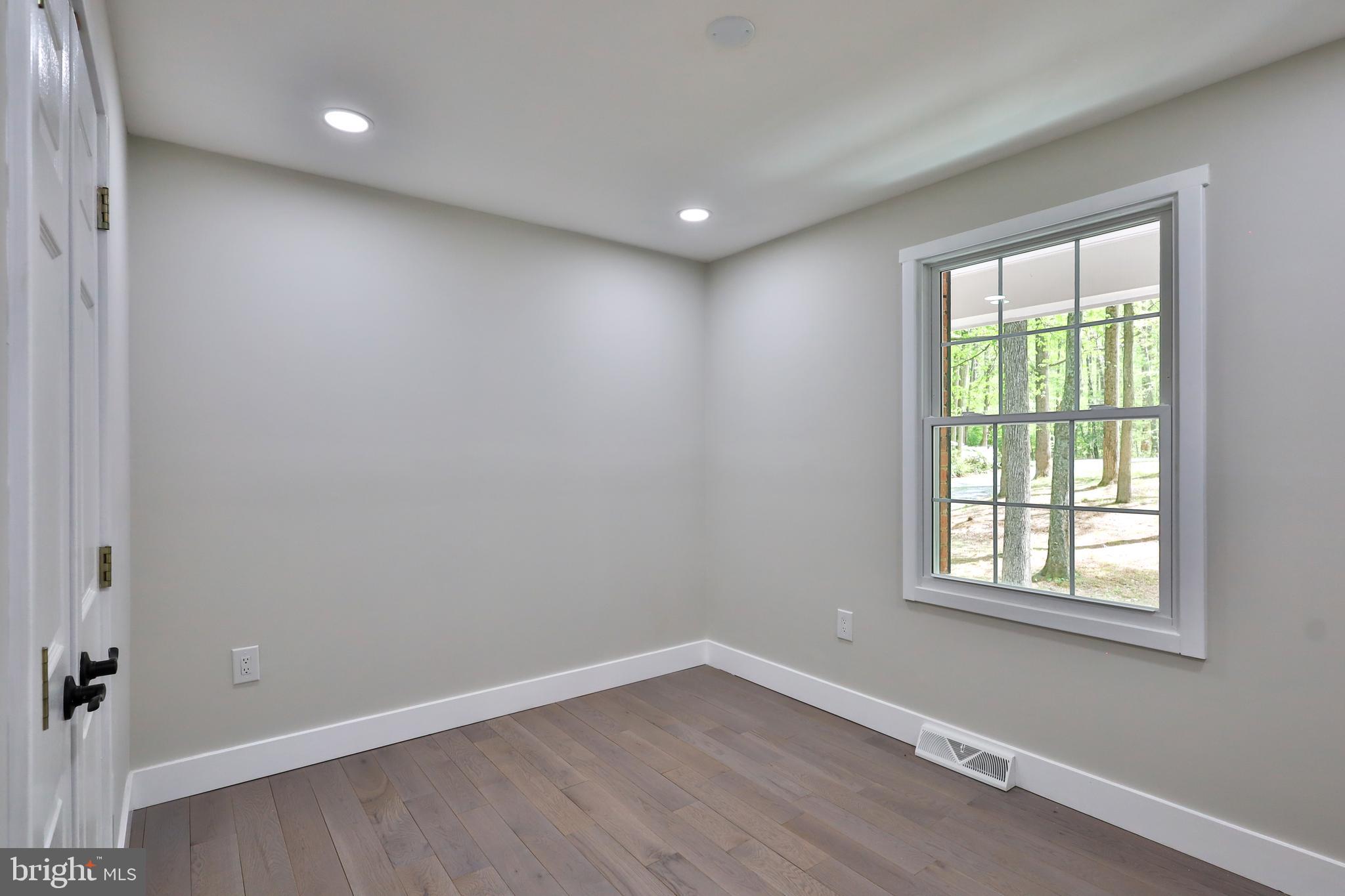 HELEN ESTATES - Residential