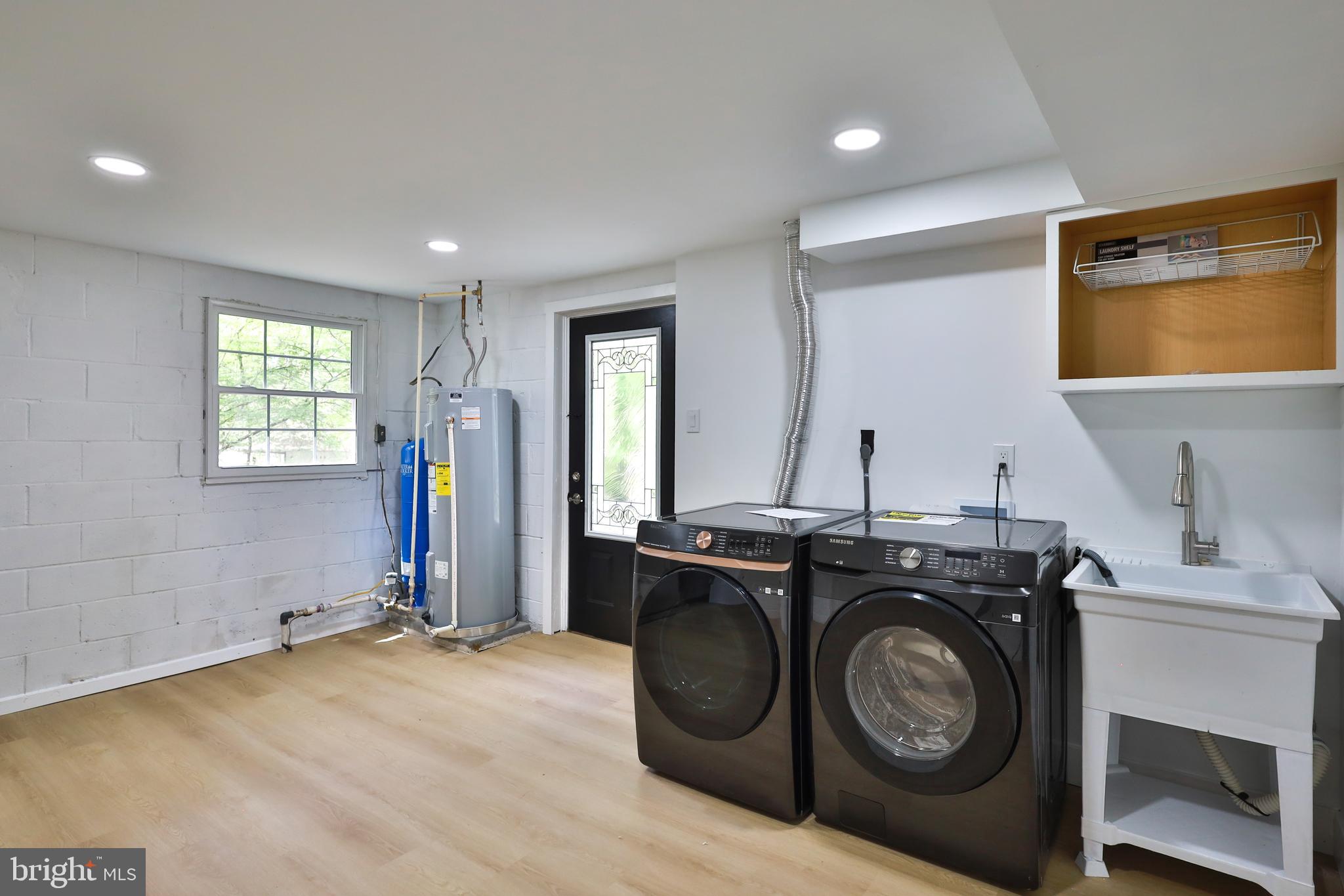 HELEN ESTATES - Residential