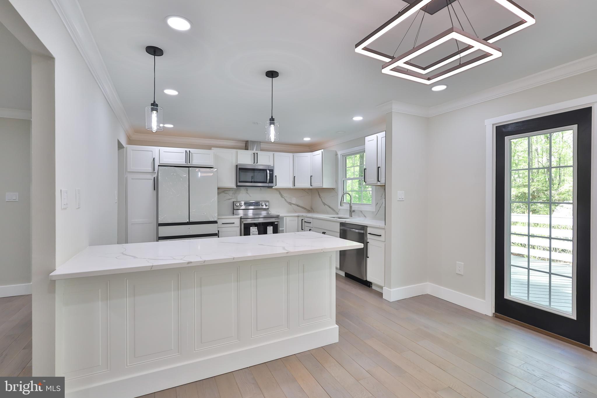 HELEN ESTATES - Residential